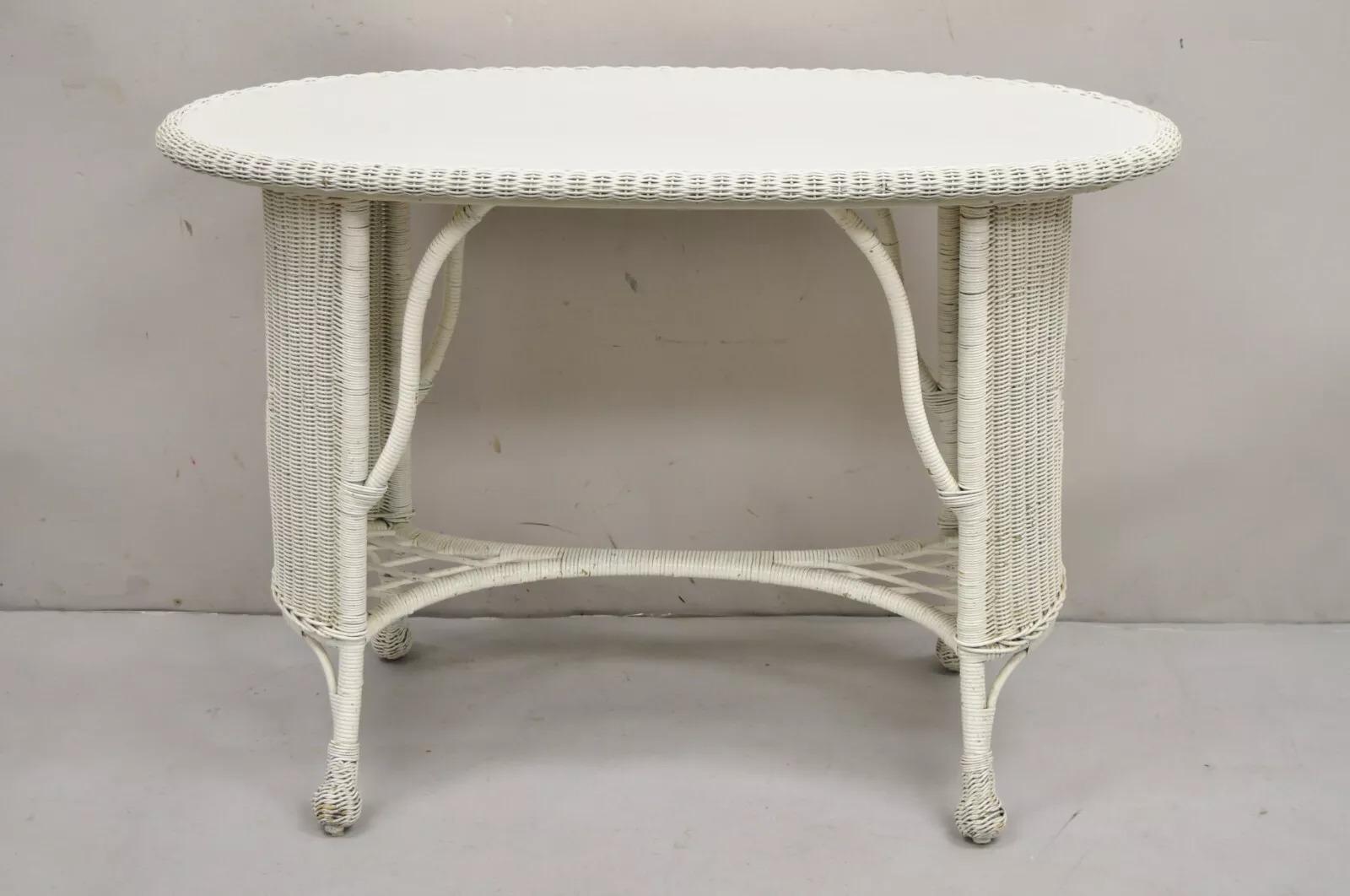 Antique Victorian White Wicker Rattan Console Hall Side Table. Circa Early 20th Century. Measurements: 30