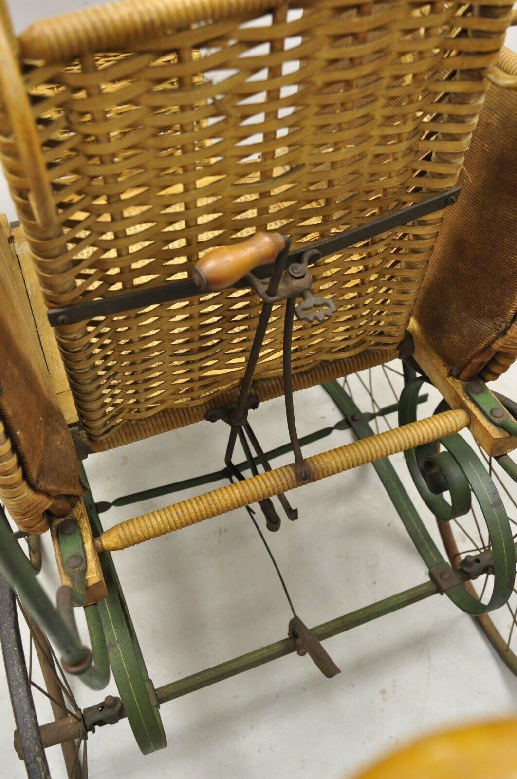 Antique Victorian Wicker Vintage Baby Buggy Stroller Carriage Full Size For Sale 2
