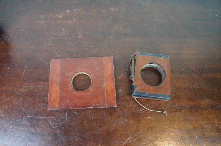Antique Victorian Wood Brass Folding Bellows Optical Field Camera & Film Plates For Sale 7