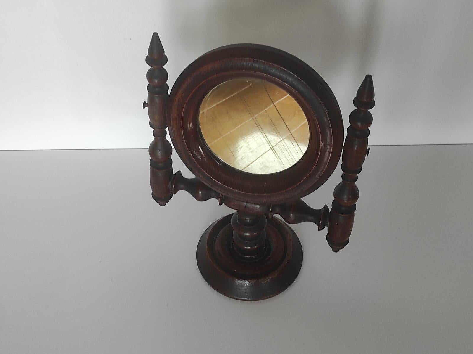 Antiguo Espejo Giratorio Cómoda Victoriana de Madera de 1850 en Bueno estado para la venta en Čelinac, BA