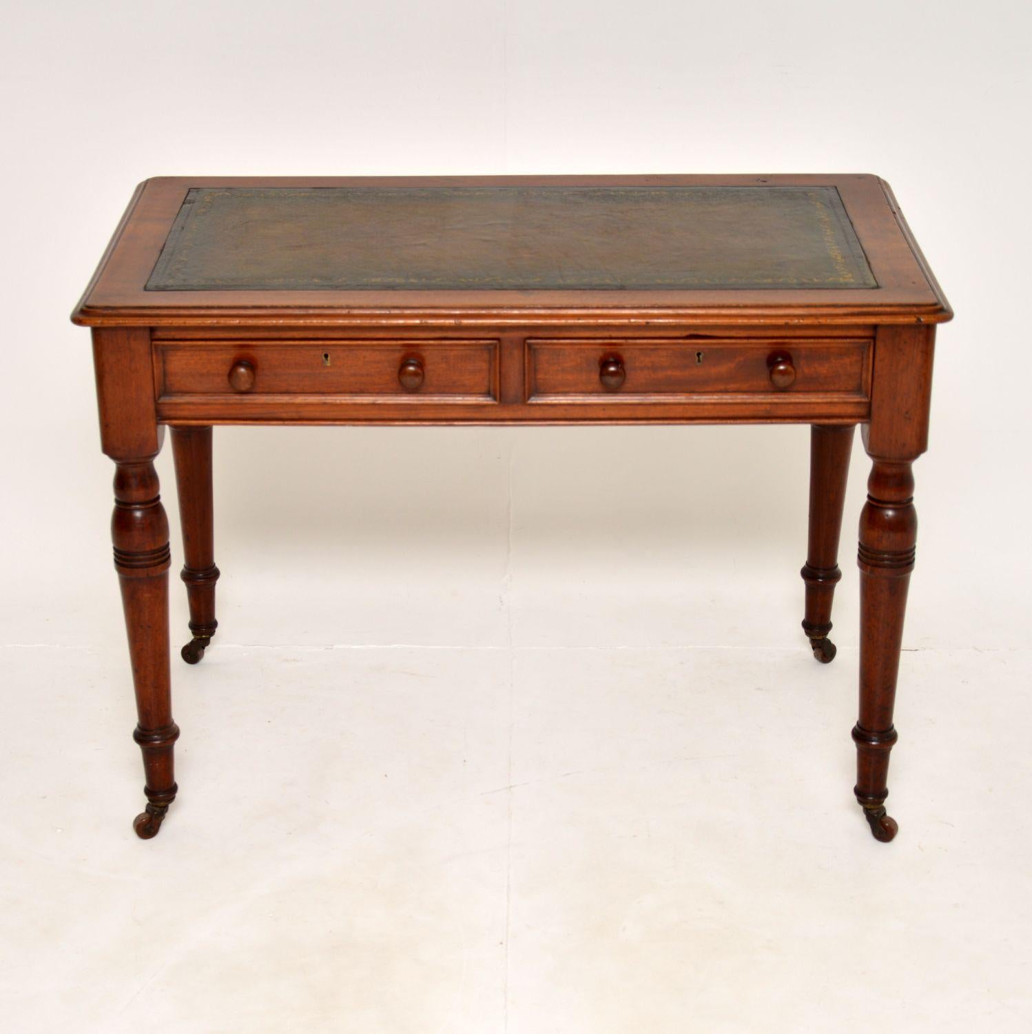 Antique Victorian Writing Table / Desk (Viktorianisch)
