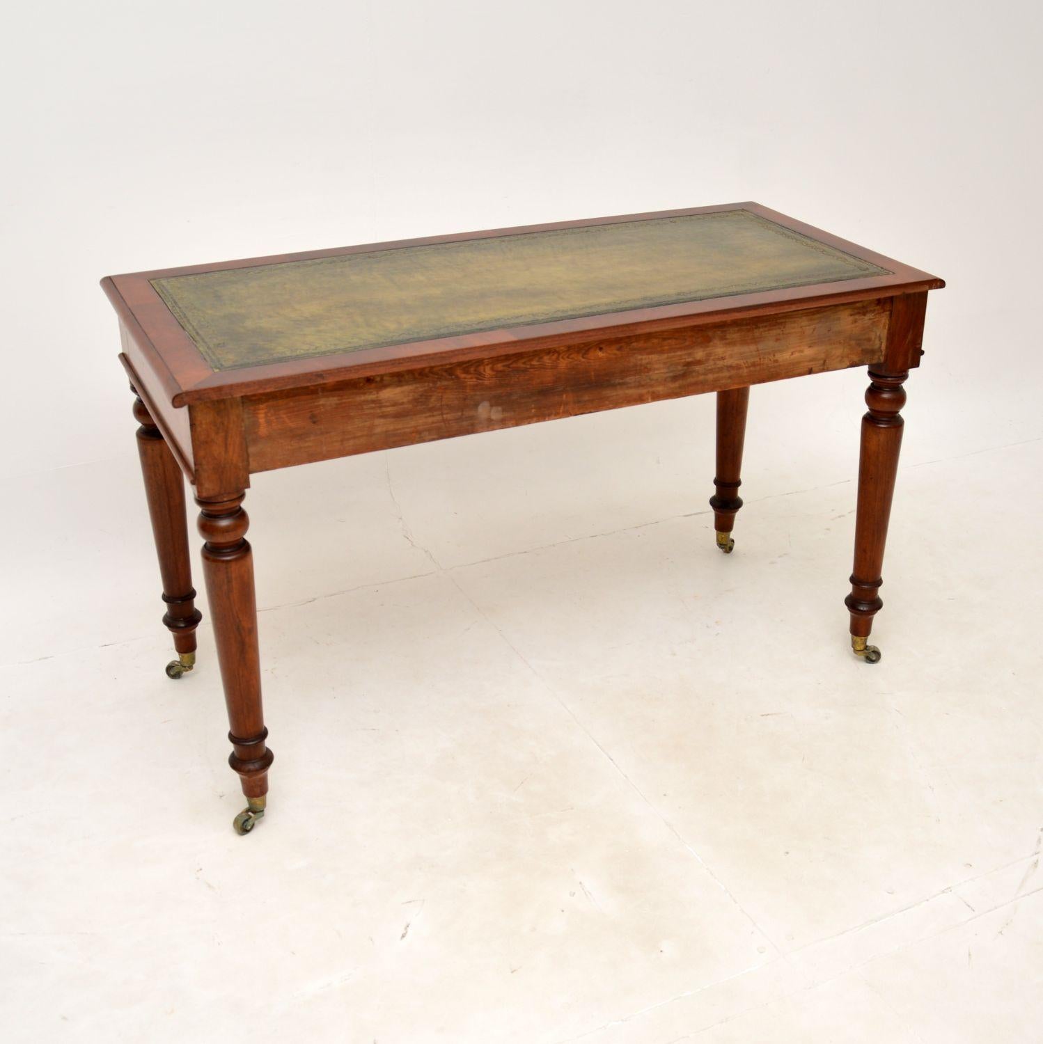 Antique Victorian Writing Table / Desk In Good Condition In London, GB