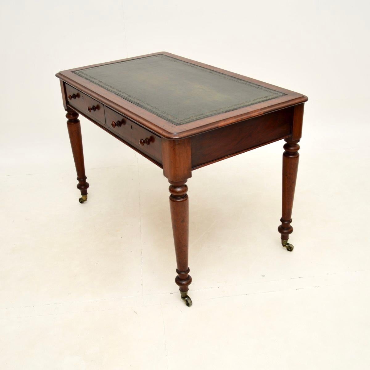 Antique Victorian Writing Table / Desk In Good Condition In London, GB
