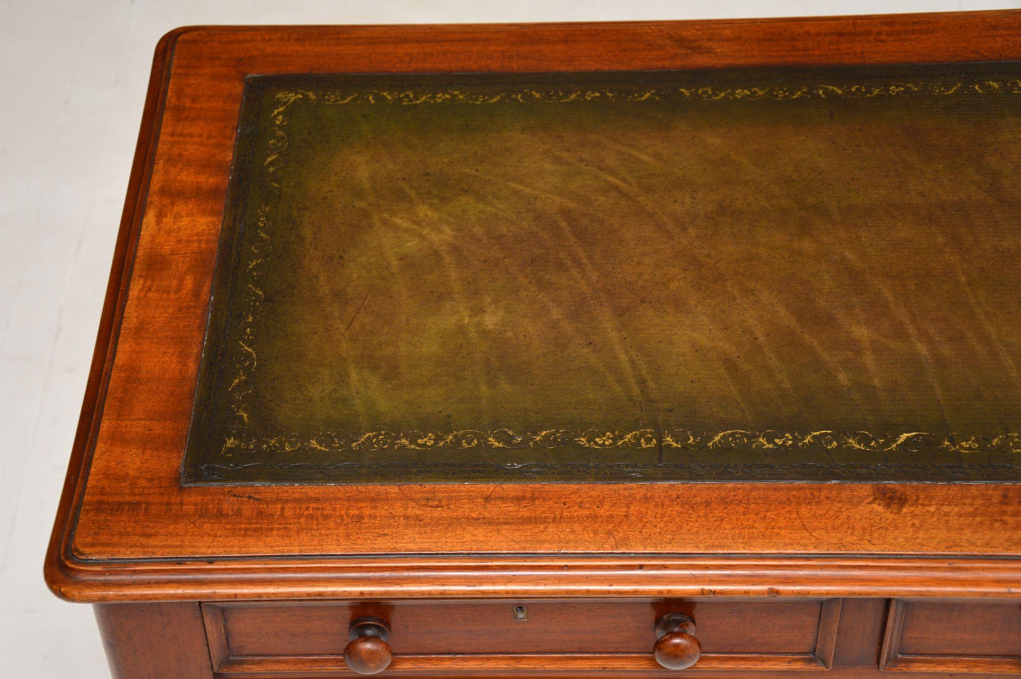 Antique Victorian Writing Table / Desk (19. Jahrhundert)