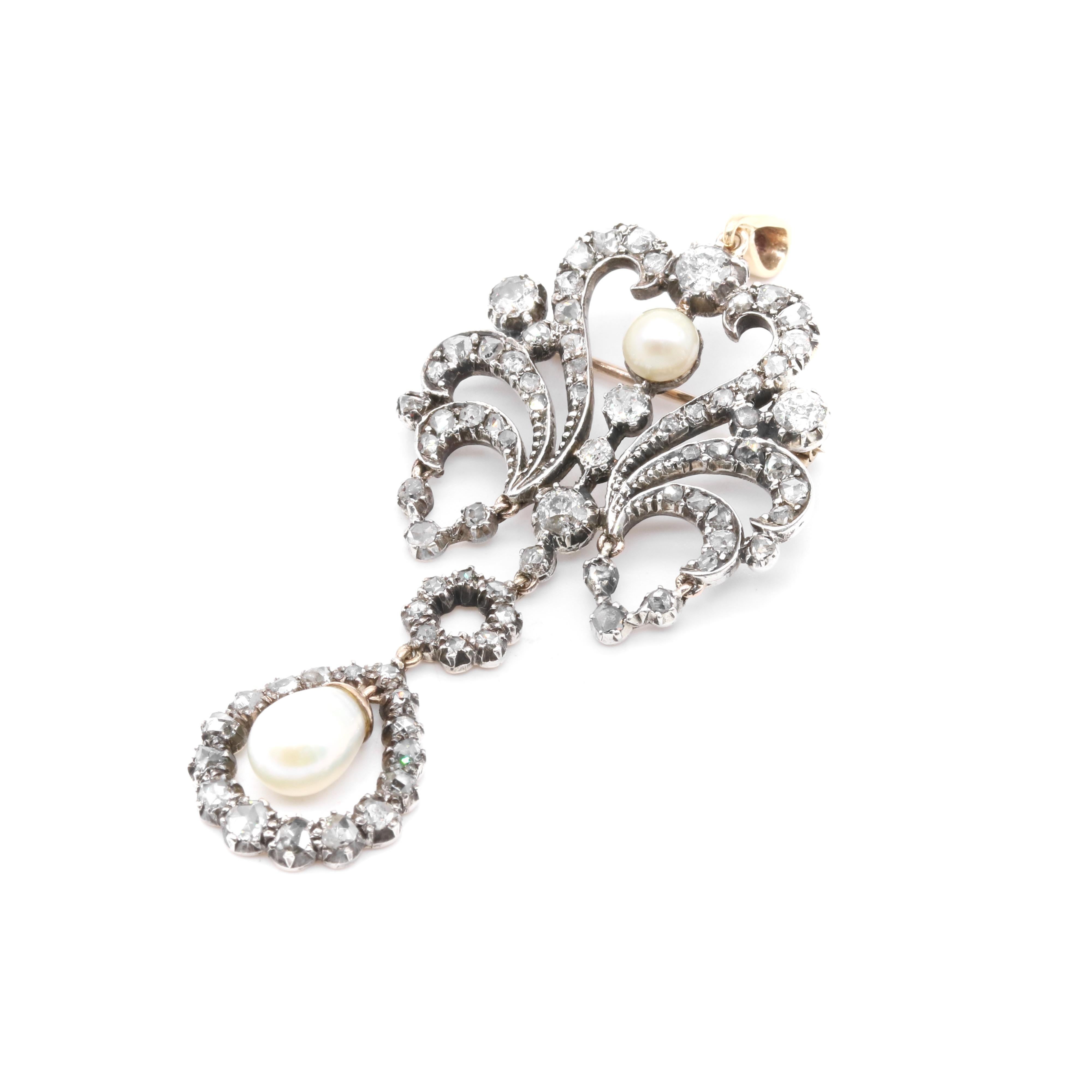 Women's or Men's Antique Victorian Yellow Gold and Silver 1.74ctw Diamond & Pearl Palmette Brooch For Sale