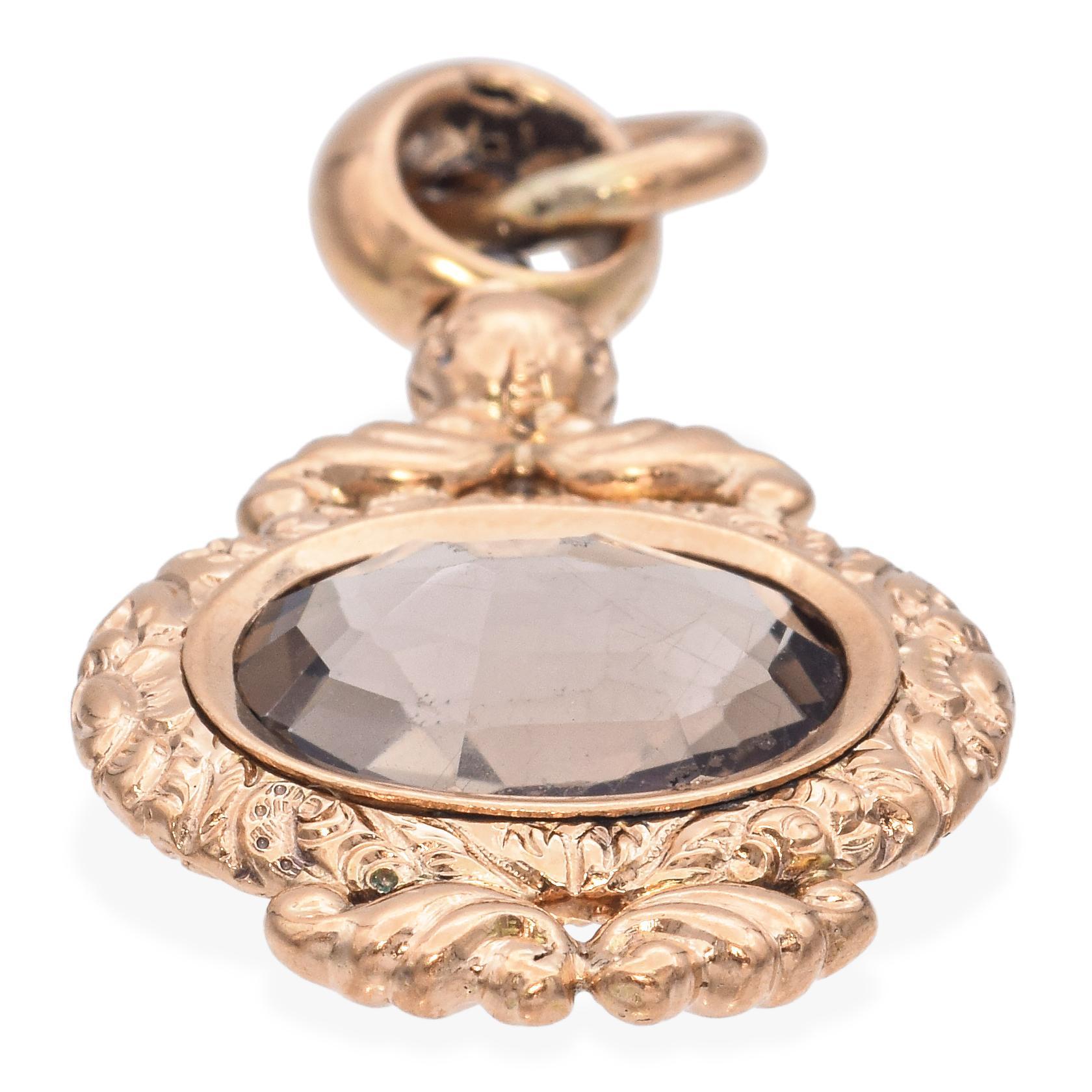 Taille ovale Pendentif de montre antique victorien en or jaune et quartz fumé en vente