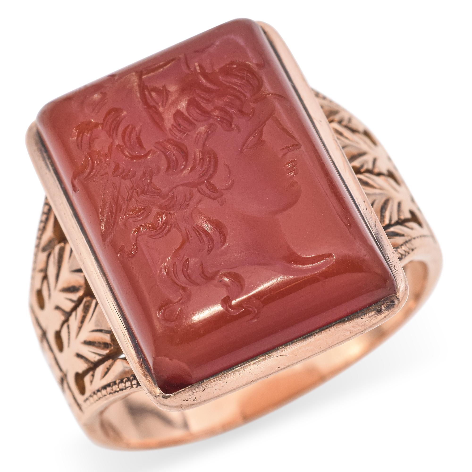 Women's Antique Victorian Yellow Gold Carnelian Intaglio Signet Ring For Sale