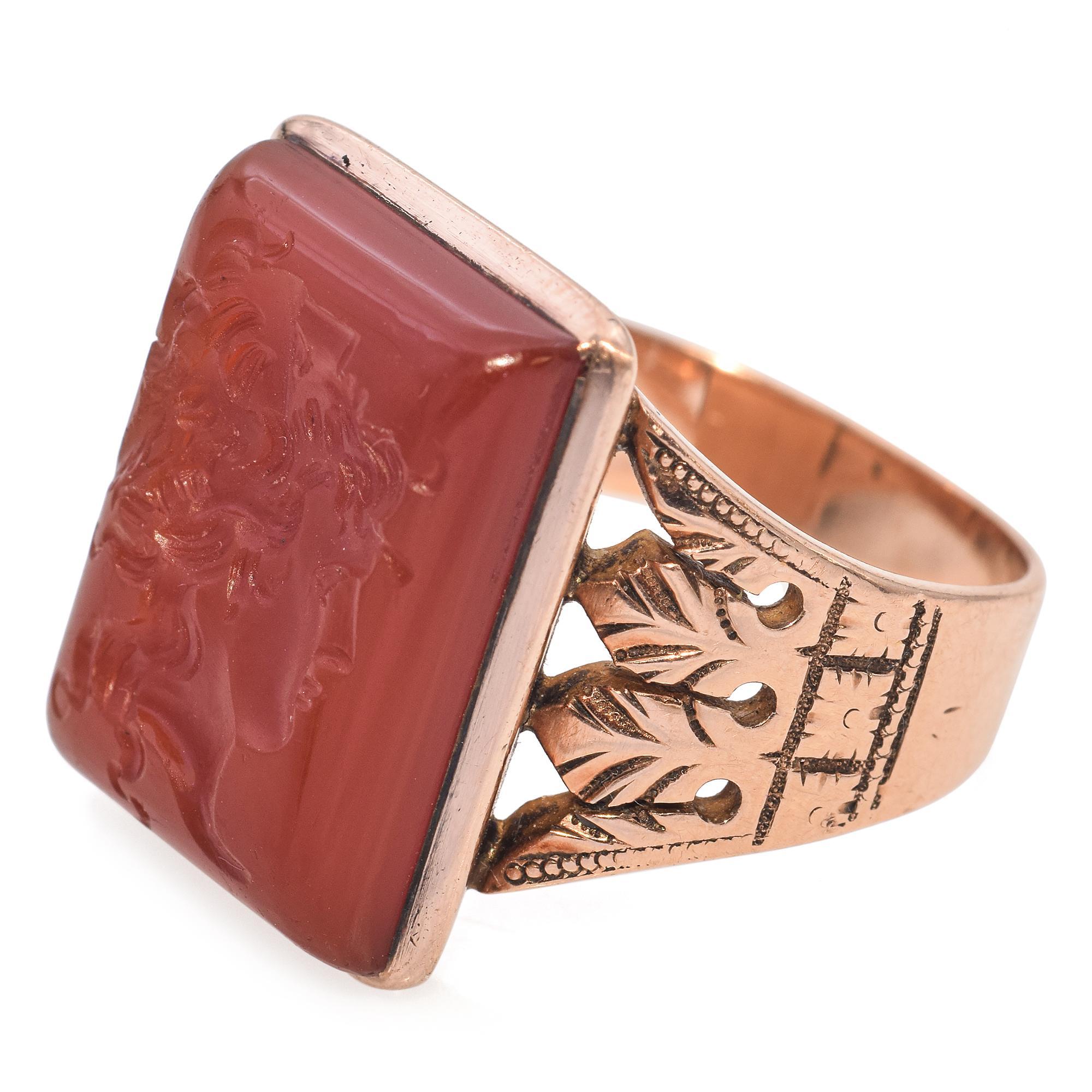 Antique Victorian Yellow Gold Carnelian Intaglio Signet Ring For Sale 2