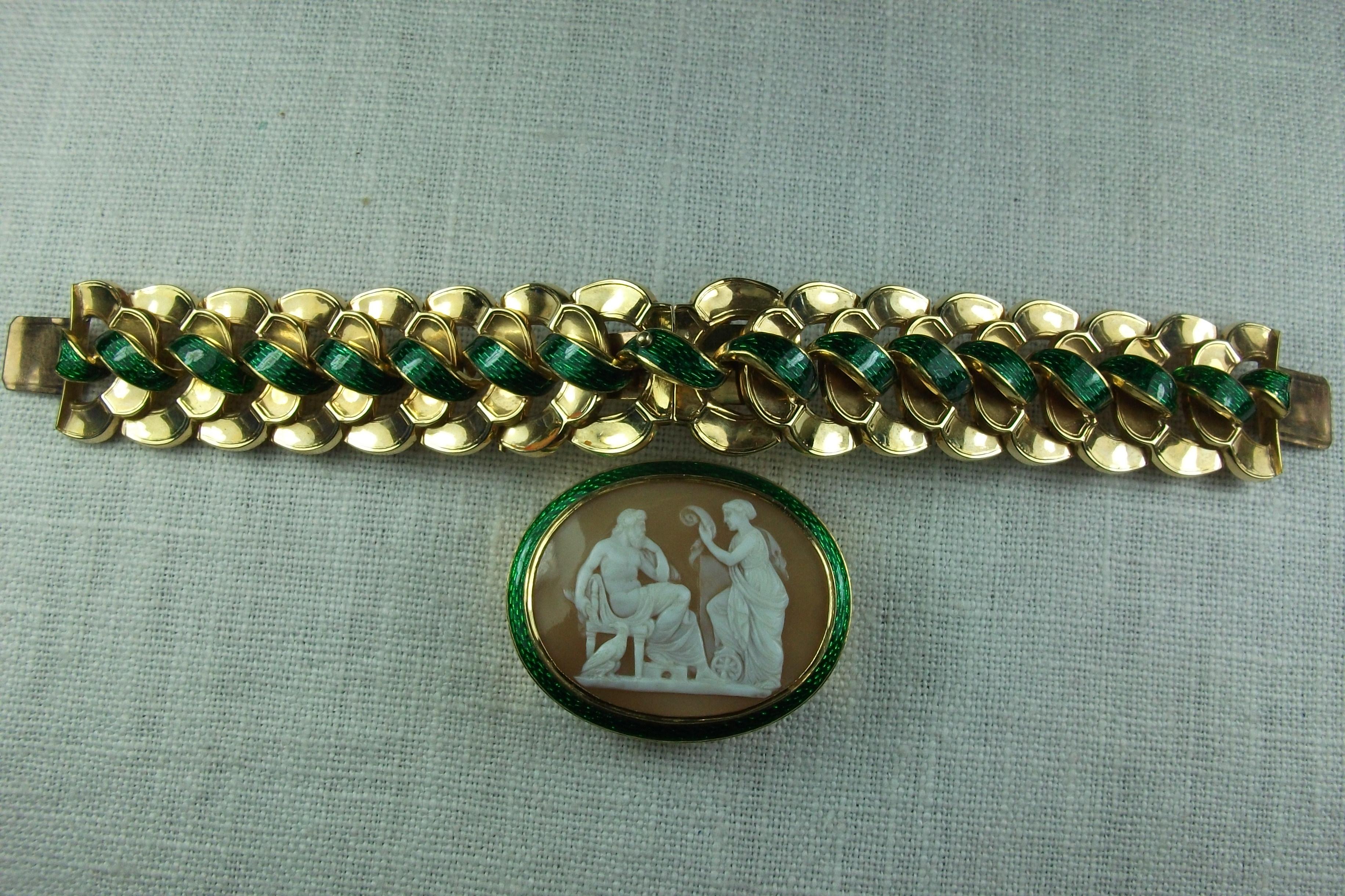 Antique Victorian Yellow Gold Enamel Zeus and Nemesis Shell Cameo Bracelet For Sale 2