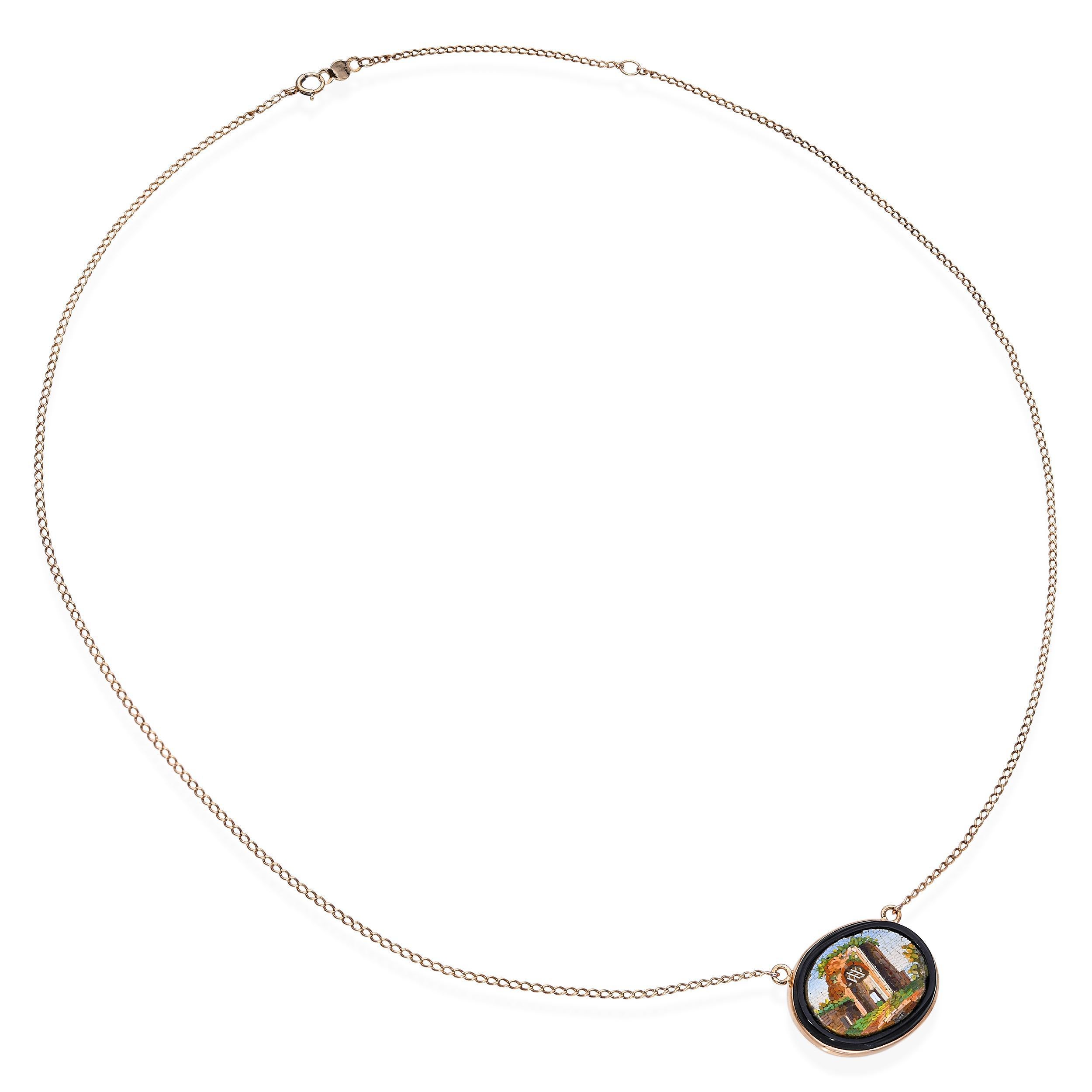 Antike viktorianische Gelbgold Onyx Mikro Mosaik Anhänger Halskette (Ovalschliff) im Angebot