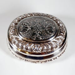 Antique Vienna Baroque Silver Sugar Box, by Zacharias Fayll, 1705/1715