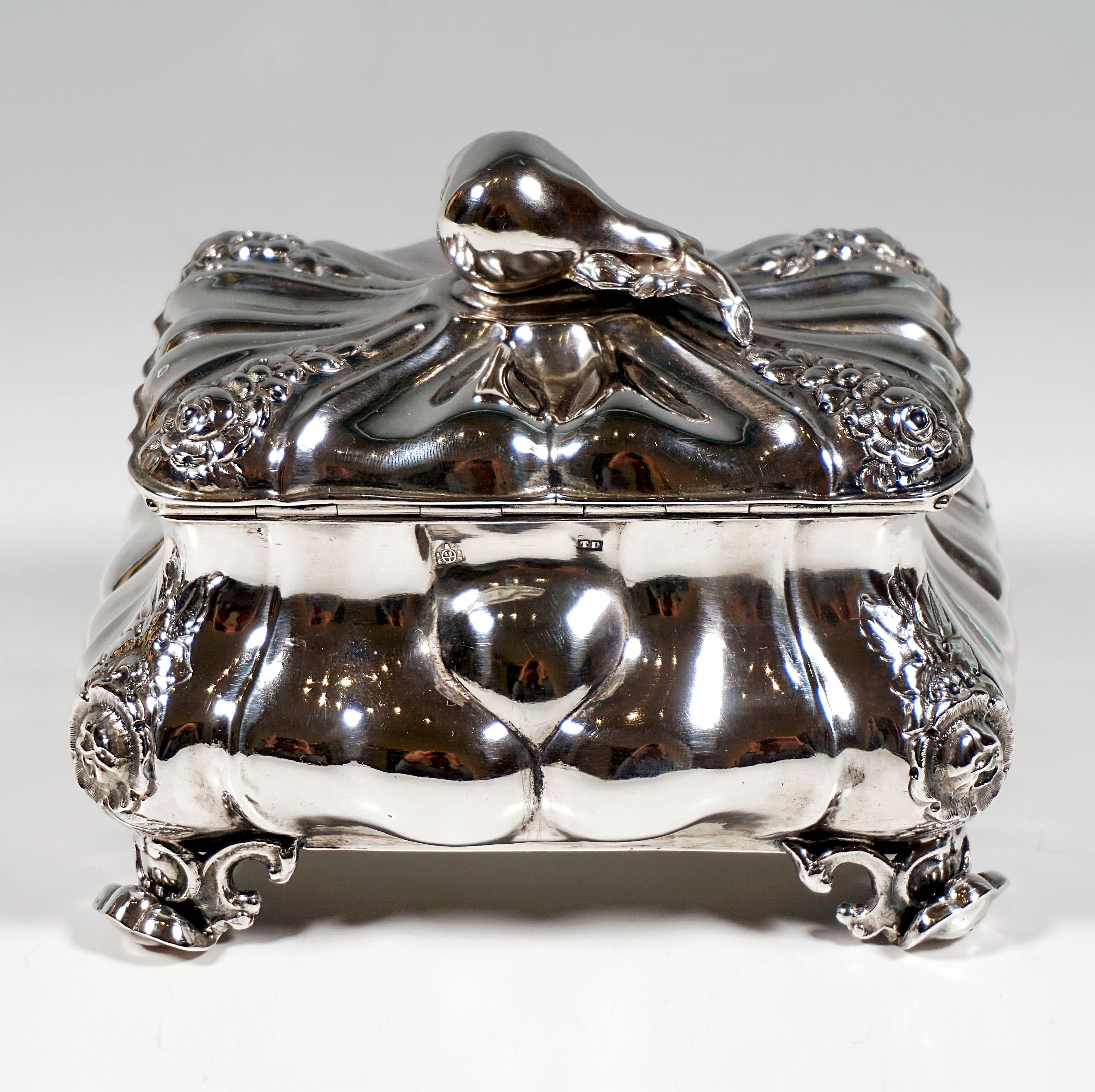 Hand-Crafted Antique Vienna Biedermeier Silver Sugar Box With Pear Knob, by Thomas Dub, 1863 For Sale