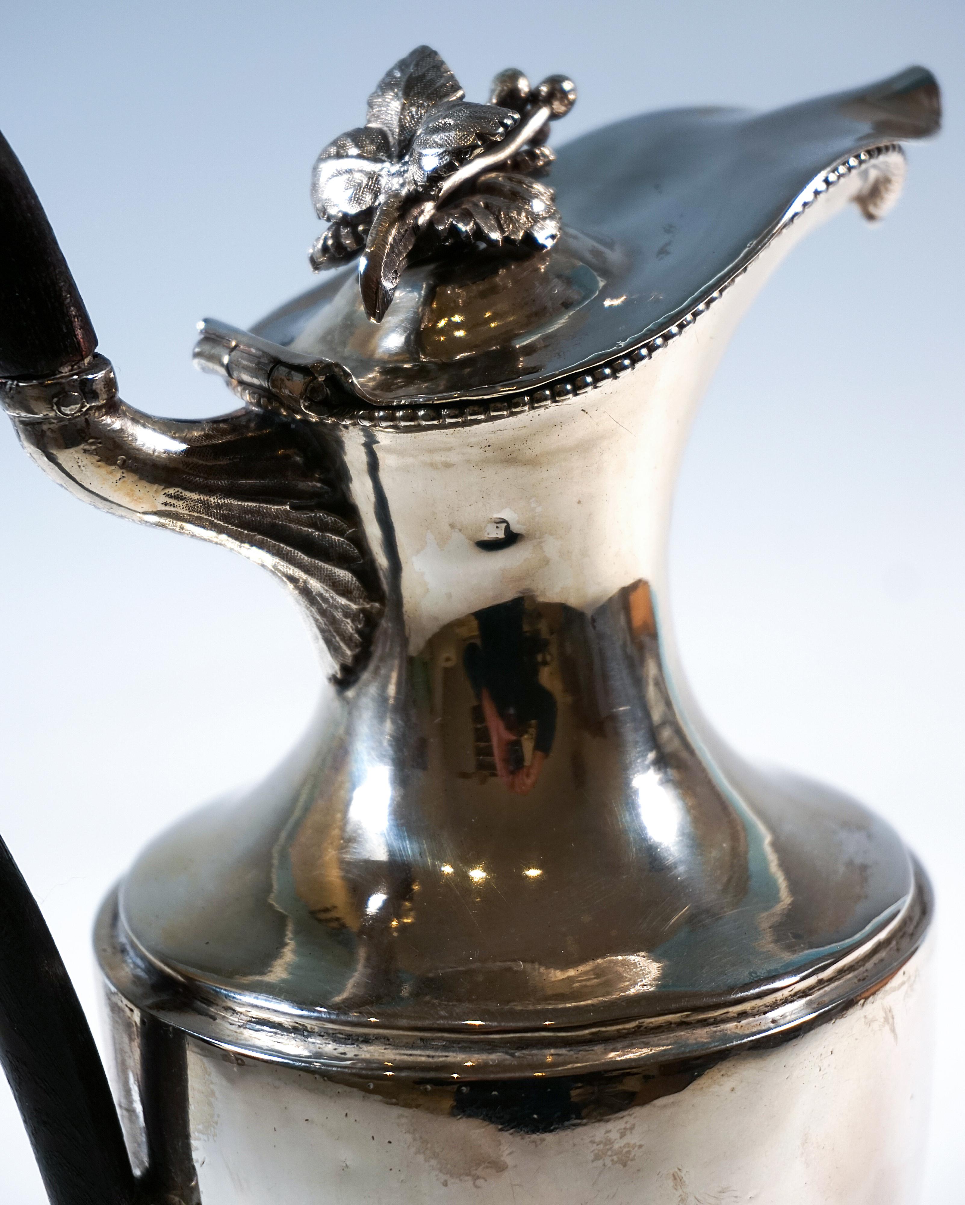 Ancienne cruche à couvercle en argent de l'Empire de Vienne avec anse, par Ignatius Haller, 1803 Bon état - En vente à Vienna, AT