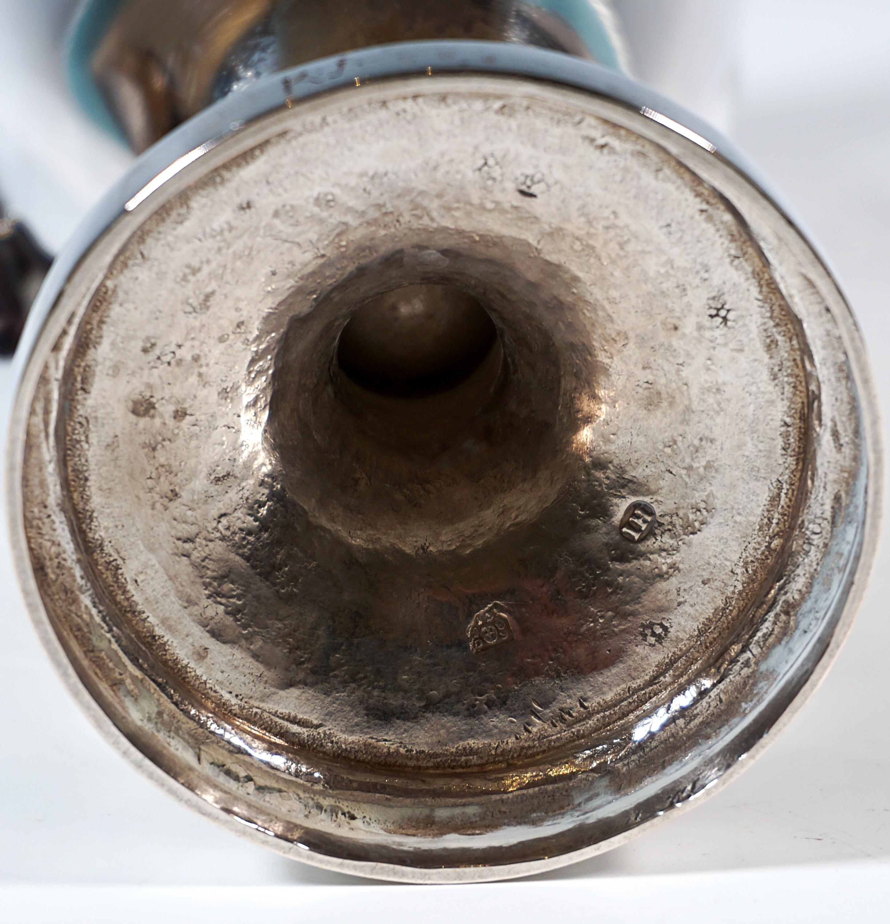 Ancienne cruche à couvercle en argent de l'Empire de Vienne avec anse, par Ignatius Haller, 1803 en vente 1