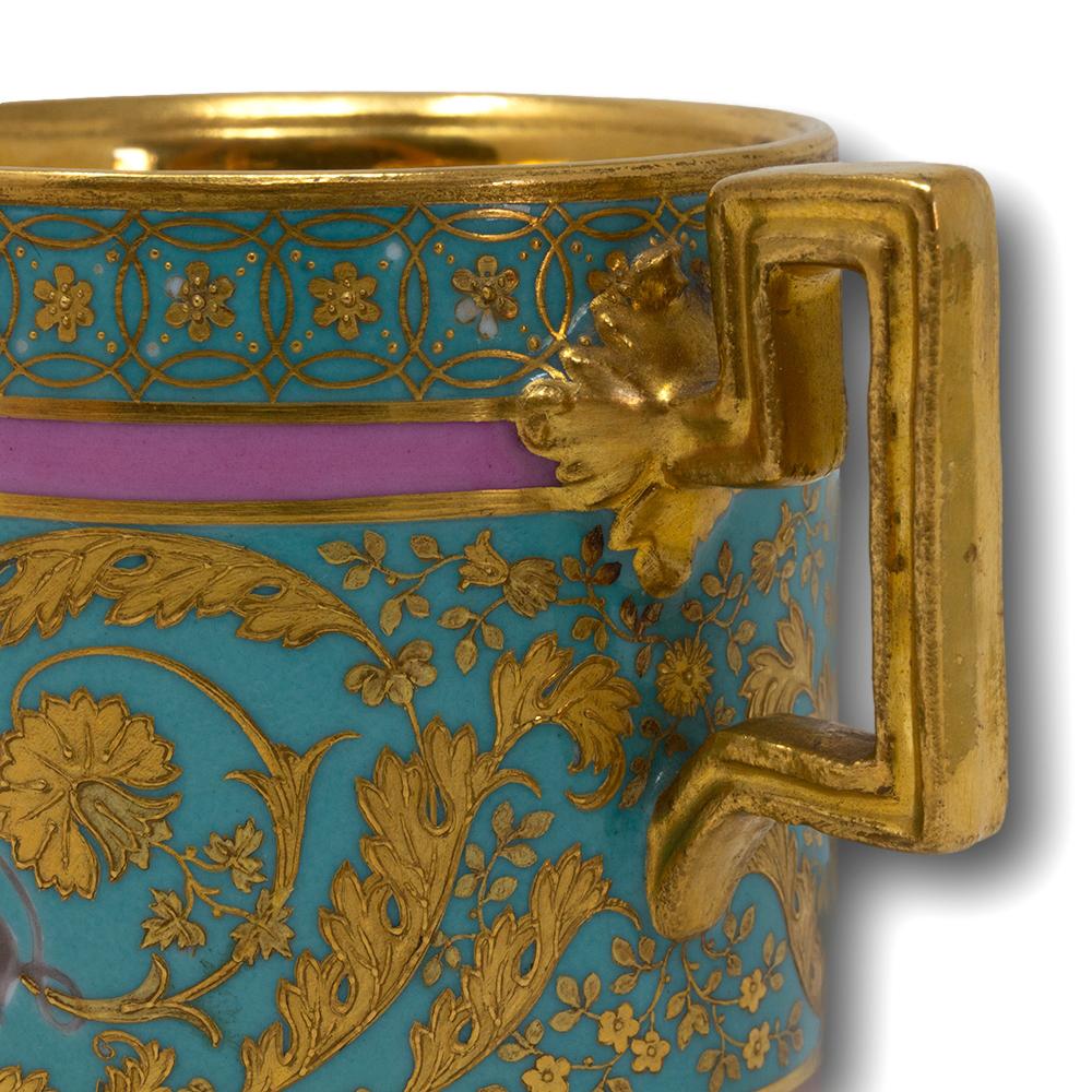 Tazza e piattino antichi in porcellana di Vienna in vendita 3