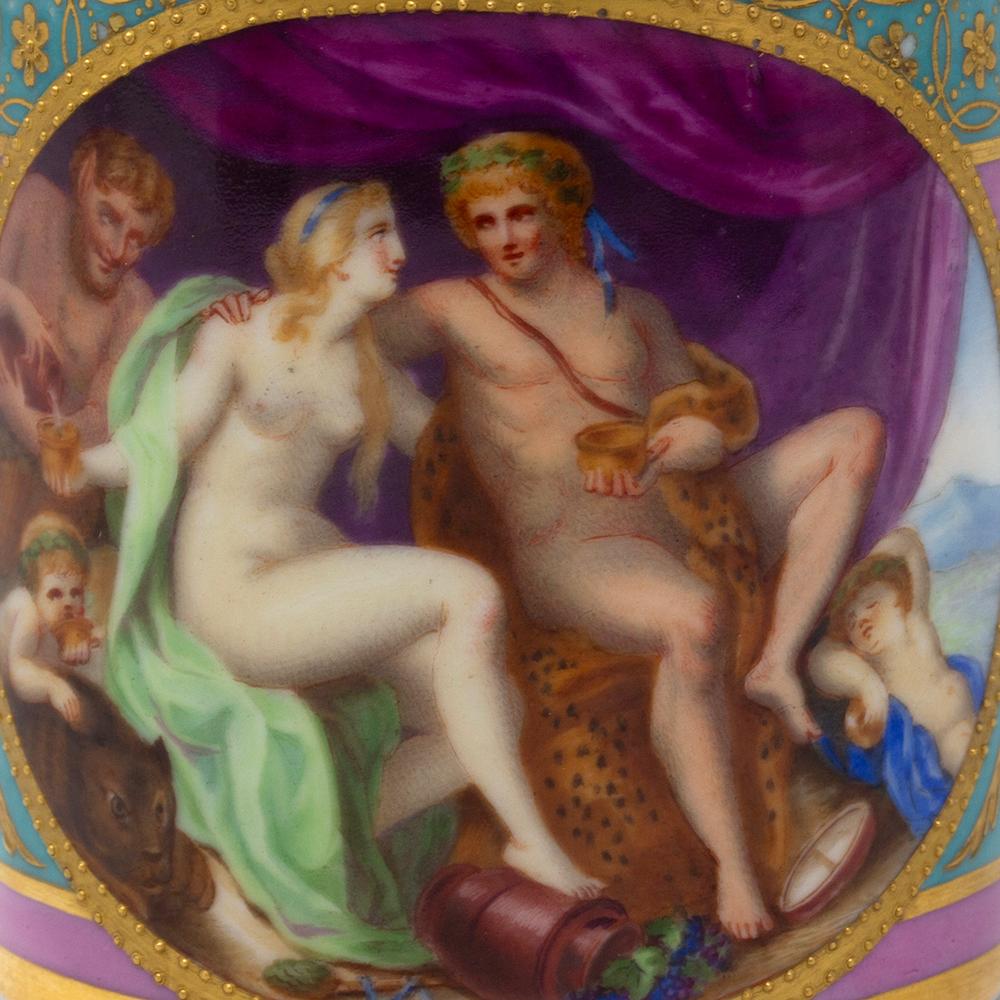 Tazza e piattino antichi in porcellana di Vienna in vendita 1