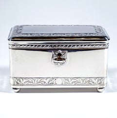 Zuccheriera d’epoca in argento viennese in stile Biedermeier, opera di Christian Sander, datata 1831