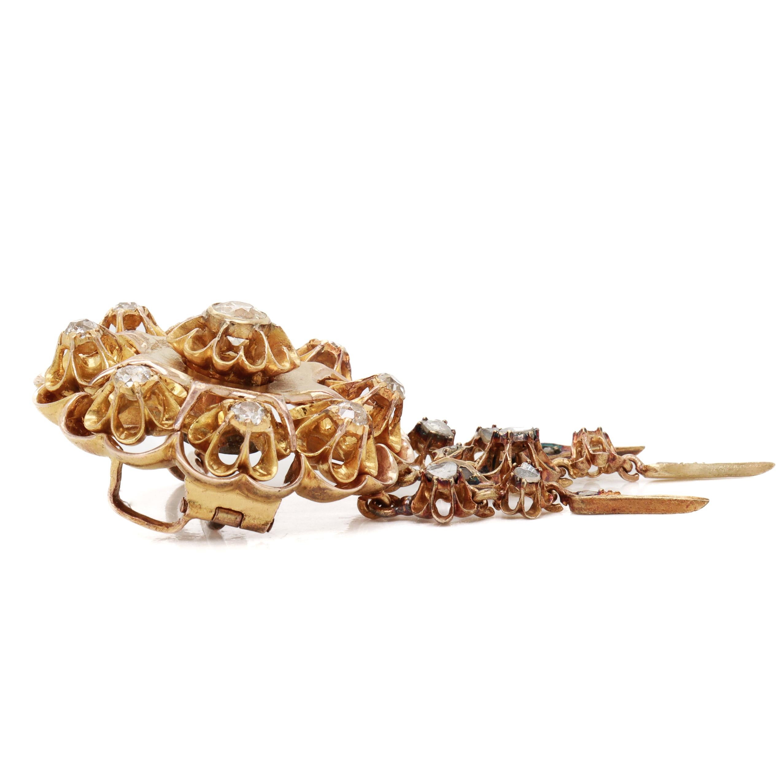 Antique Viennese Austrian 14K Gold & Natural Diamond Floral Brooch / Pendant For Sale 3