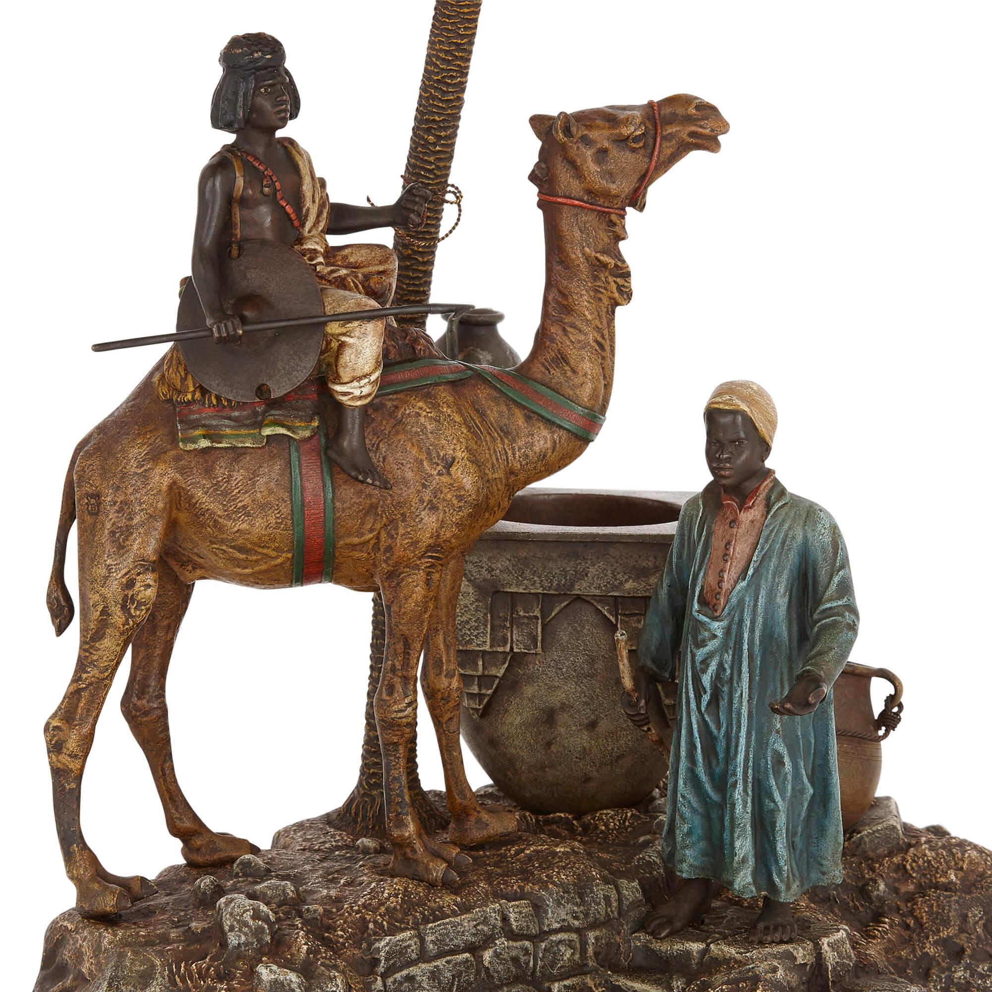 Antike Wiener Kaltbemalte Bronzeskulptur mit Kamel aus Bronze von Bergman (Österreichisch) im Angebot