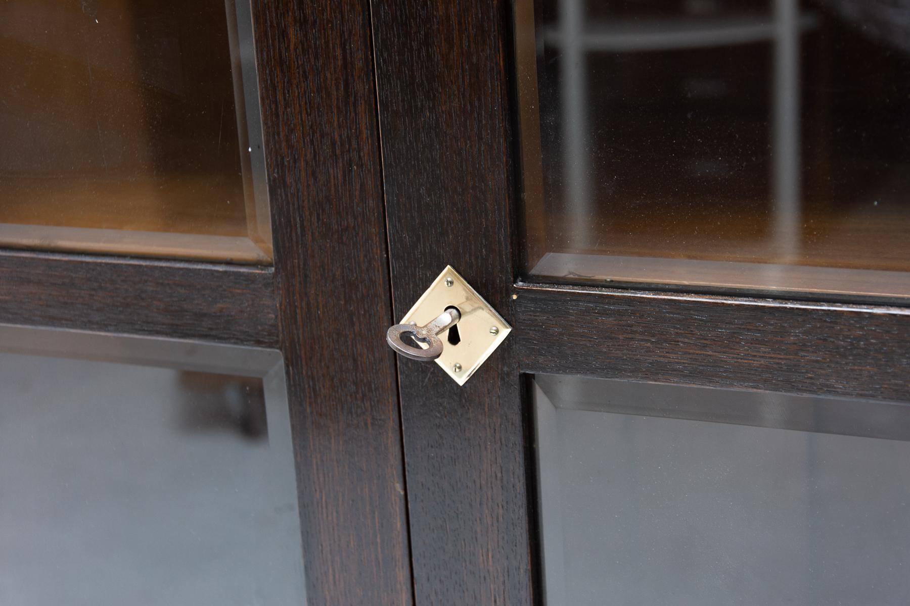 Antique Viennese Secession Library Cabinet in Oak, 1910 1