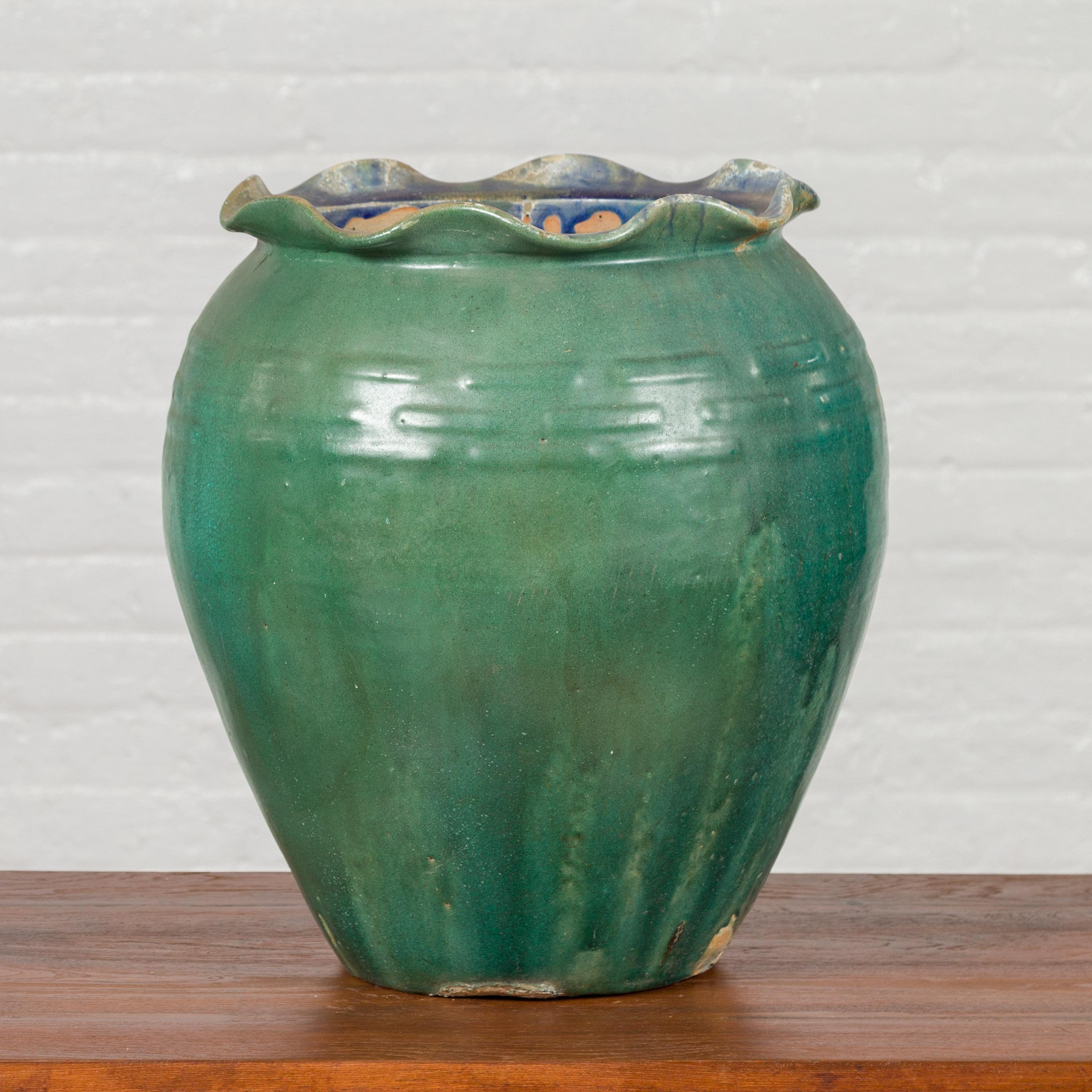 Antique Vietnamese or Chinese Green Glazed Vase with Scalloped Lip In Good Condition For Sale In Yonkers, NY