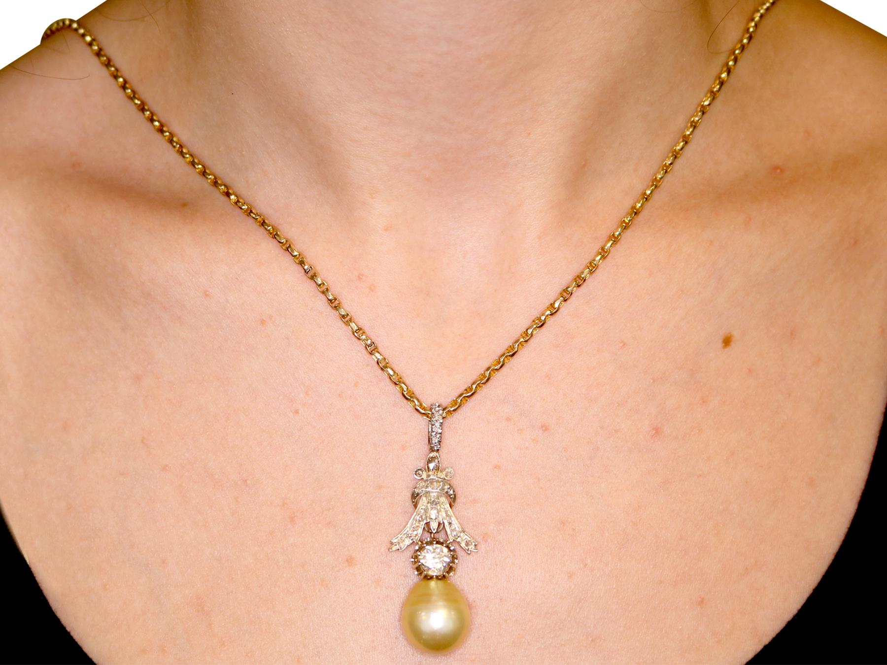 Women's 1.23 Carat Diamond and South Sea Pearl Yellow Gold Pendant For Sale