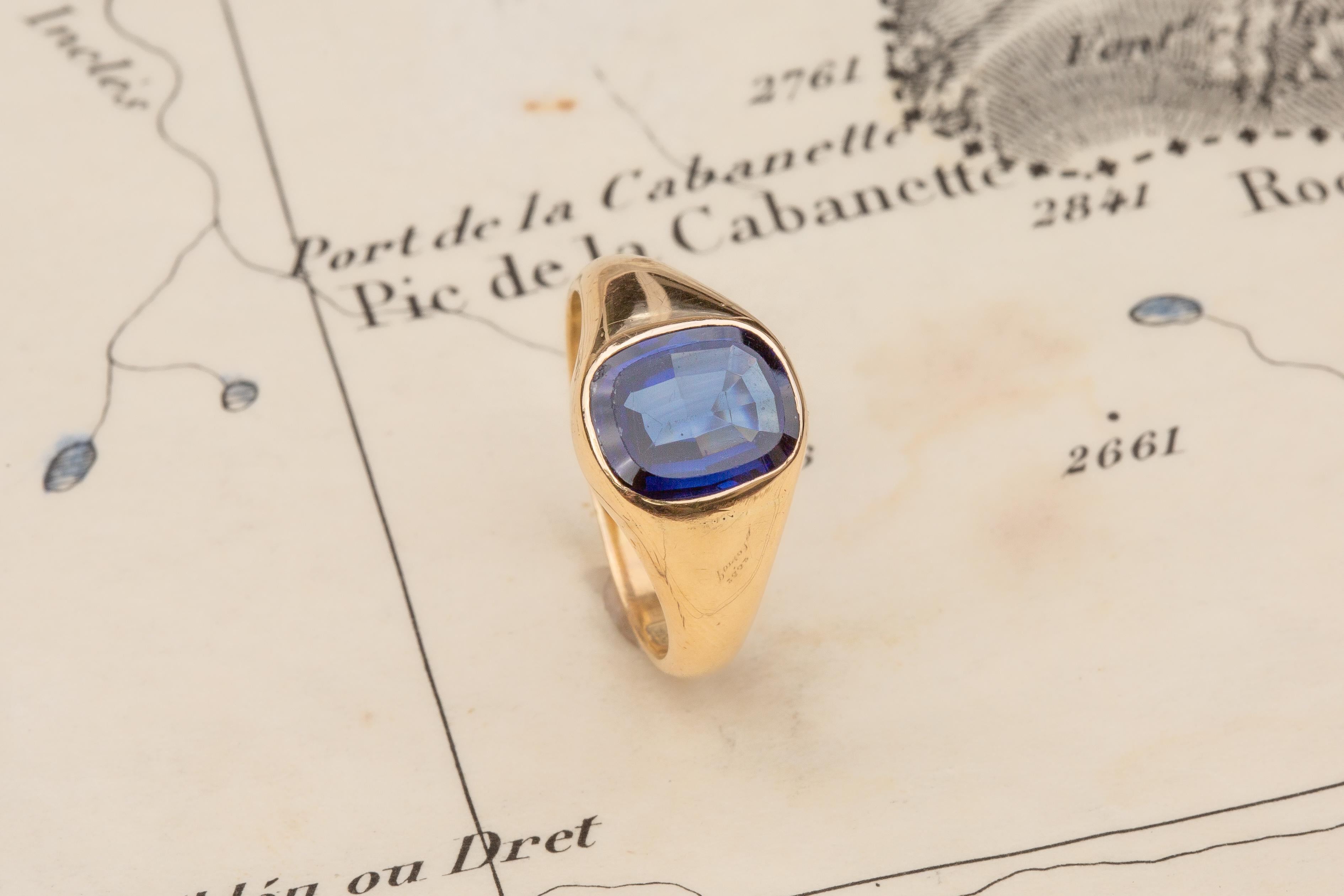 Antique Vintage 14k Gold Sapphire Solitaire Signet Ring, Midcentury, 1940s 2