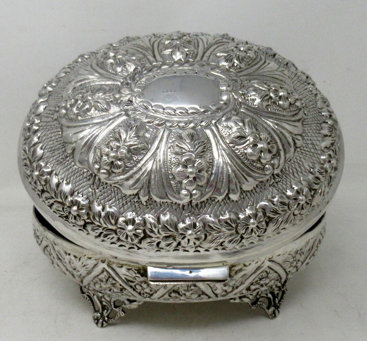 Edwardian Antique Vintage Anglo Indian Sterling Solid Silver Jewellery Casket Trinket Box