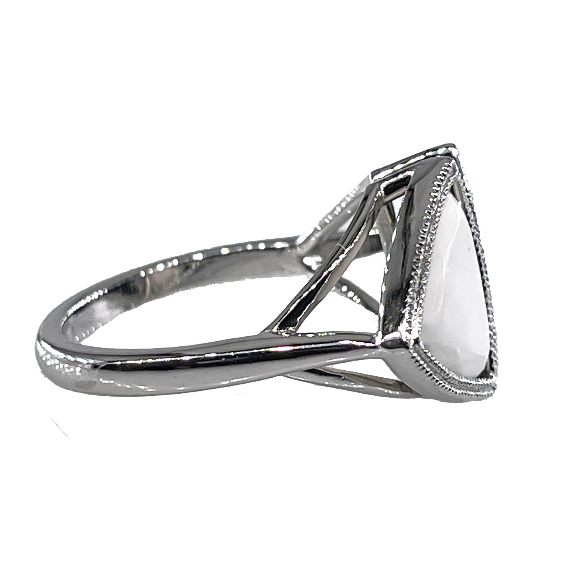 Art Deco ANTIQUE VINTAGE ART DECO BLACK and WHITE ONYX RING in PLATINUM For Sale