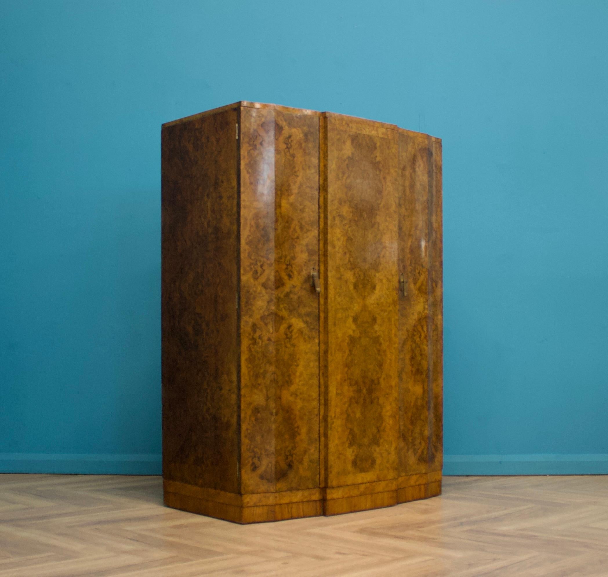 Veneer Antique Vintage Art Deco Burr Walnut Compact Compactum Wardrobe, 1930s