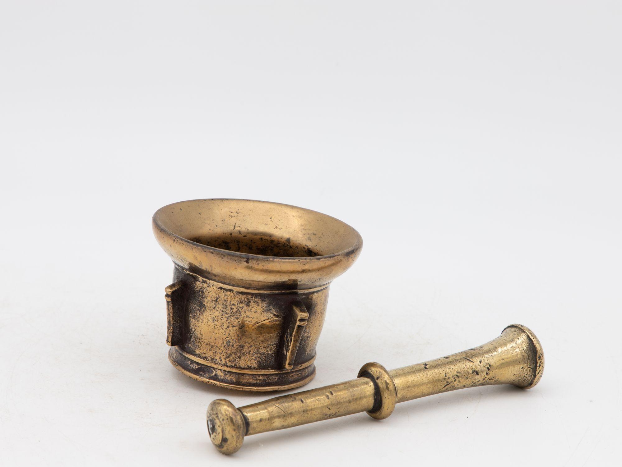 20th Century Antique Vintage Brass Mortar and Pestle For Sale