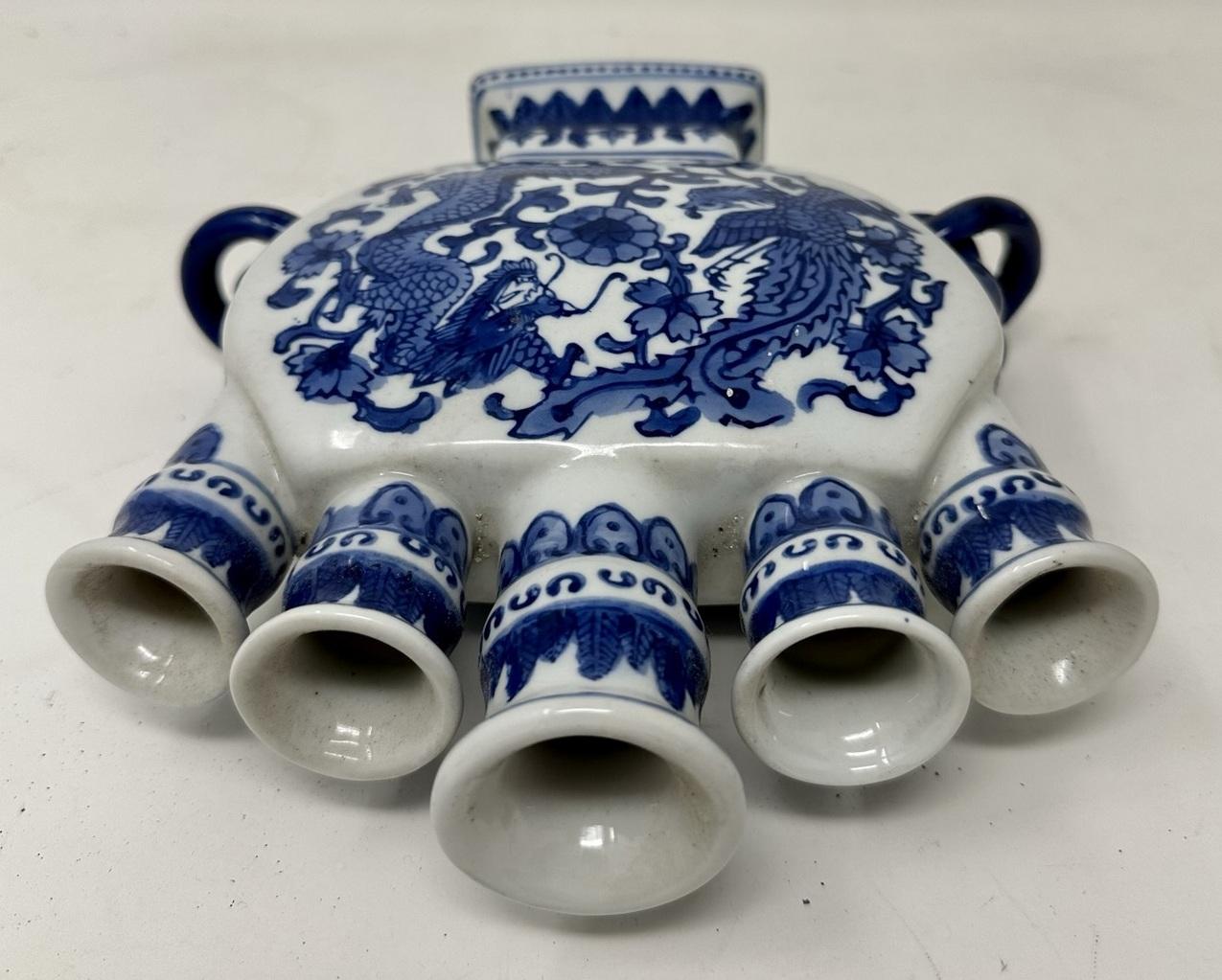 Ceramic Antique Vintage Chinese Republic Blue White Export Tulip Bulb Holder Vase 