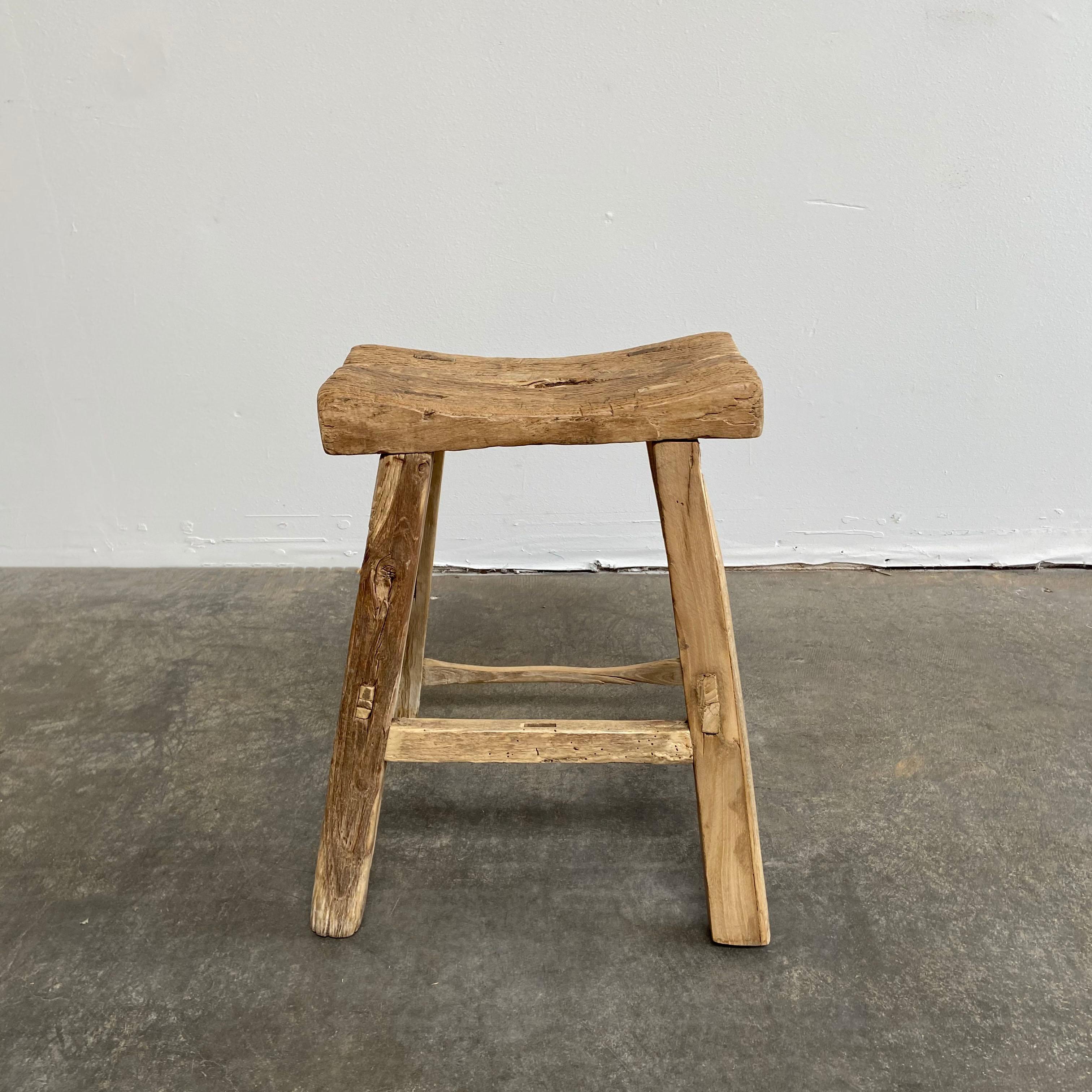 Antique Vintage Elm Wood Stool In Good Condition For Sale In Brea, CA