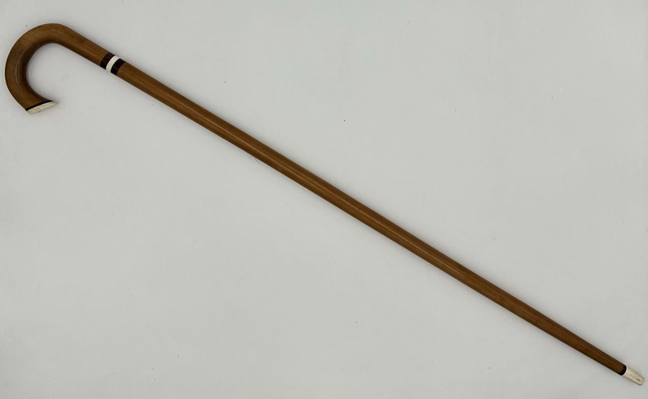 Antique Vintage English Ladys Gentlemas Malacca Wooden Walking Stick Cane 1920   For Sale 2