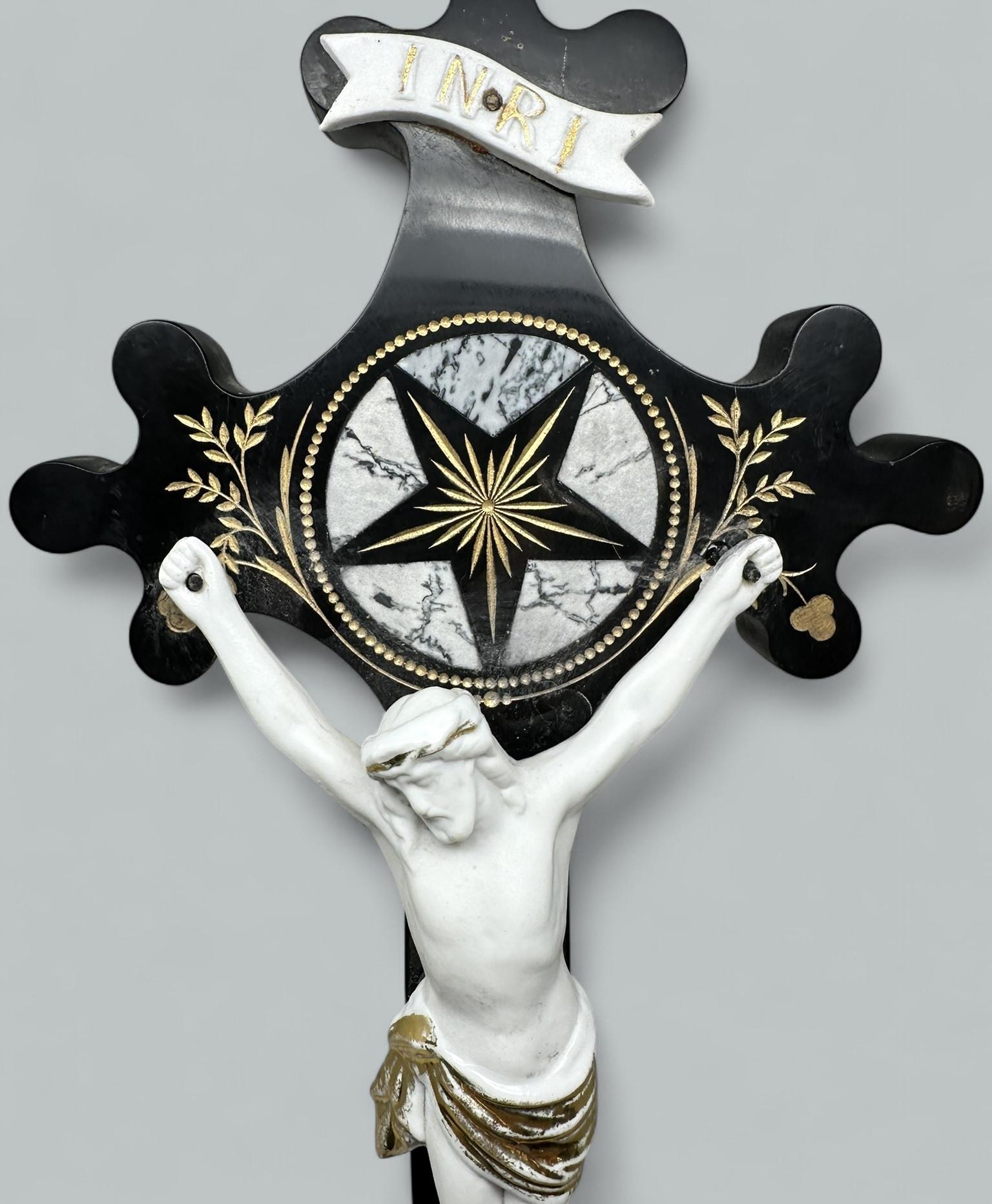 Antique Vintage French Gilt Marble Religious Holy Crucifix Jesus Christ Cross Bon état - En vente à Dublin, Ireland