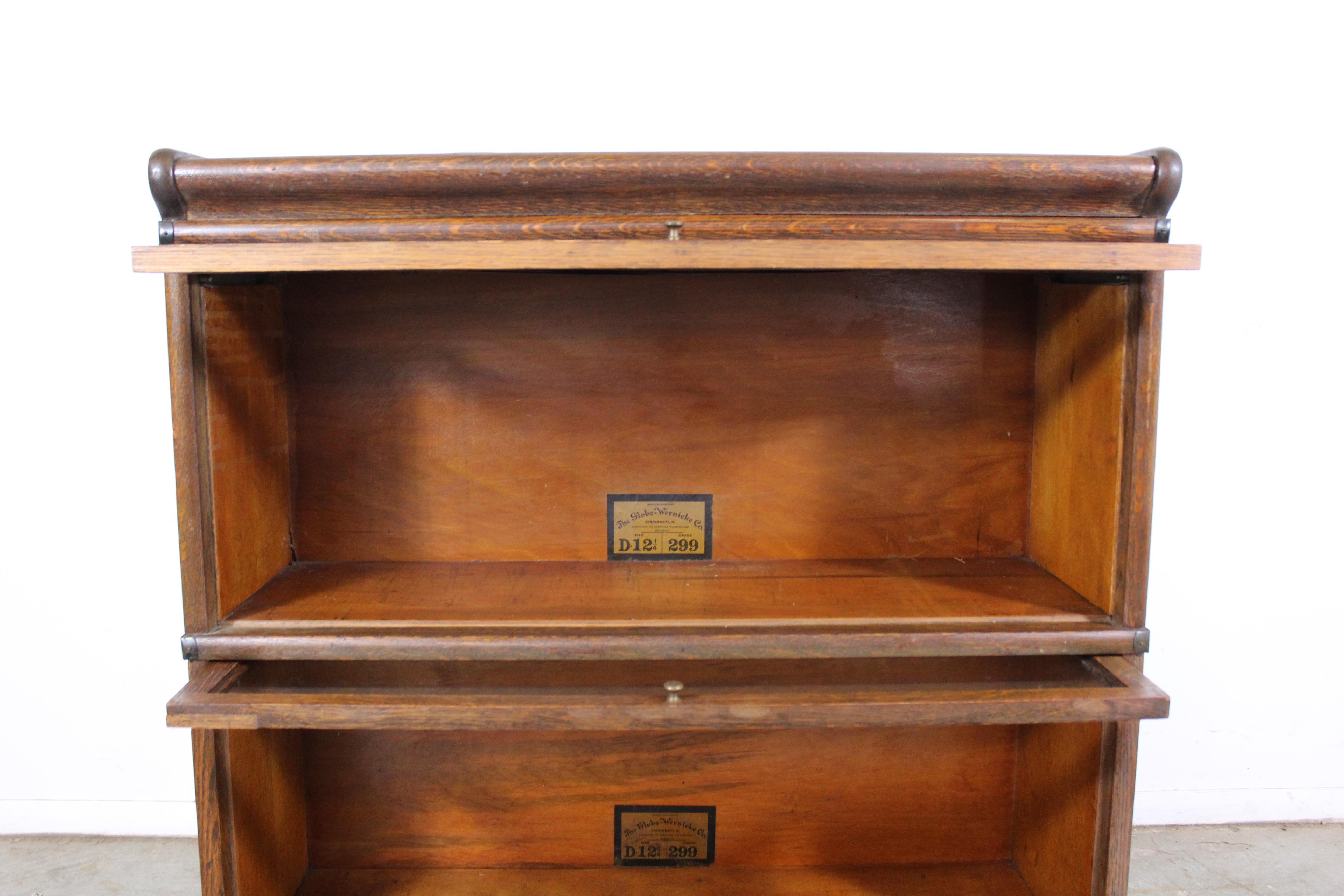 Antique/Vintage Globe Wernicke Oak Bookcase 1