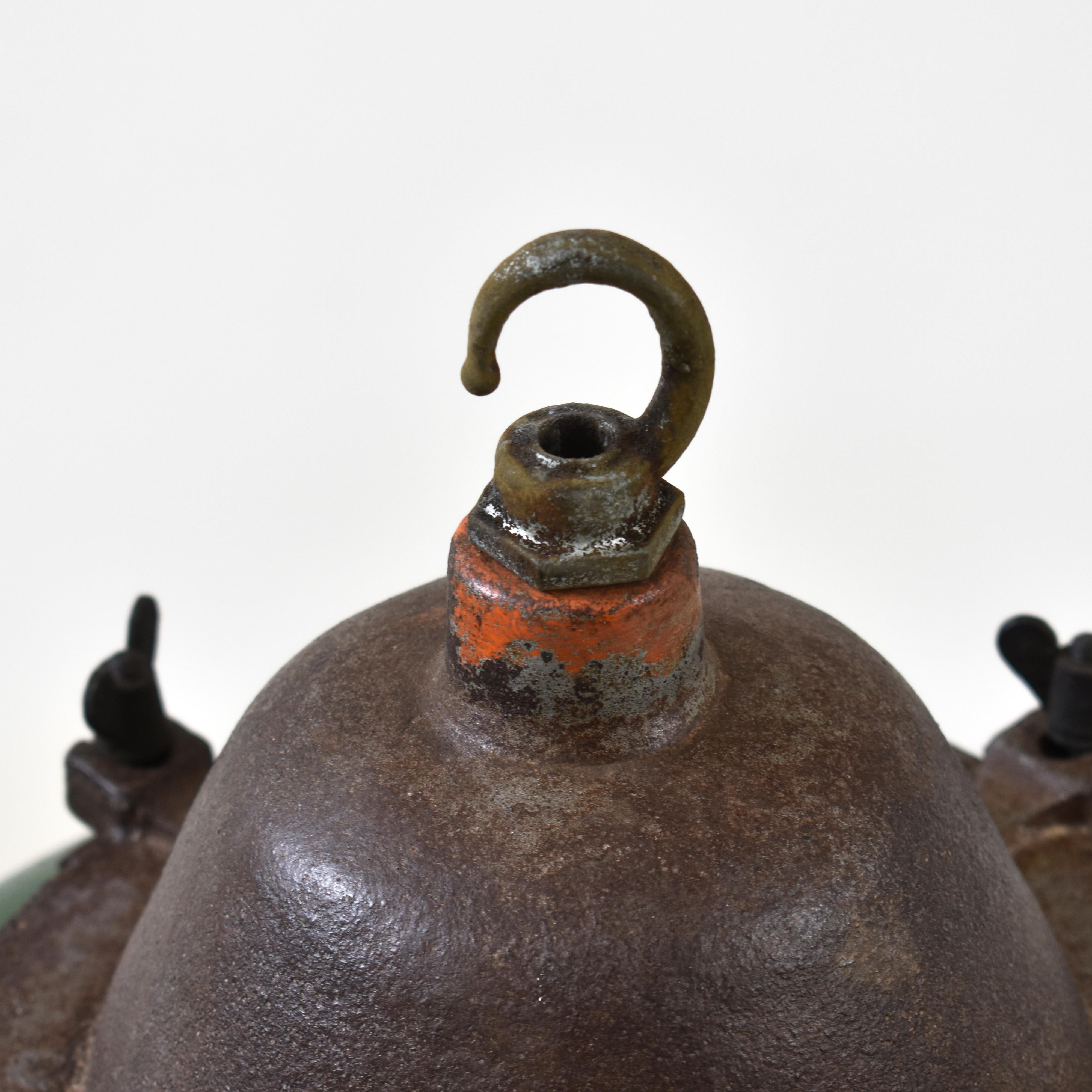 Antike Vintage Industrial Cast Emaille Pendelleuchte Küche (Moderne der Mitte des Jahrhunderts) im Angebot