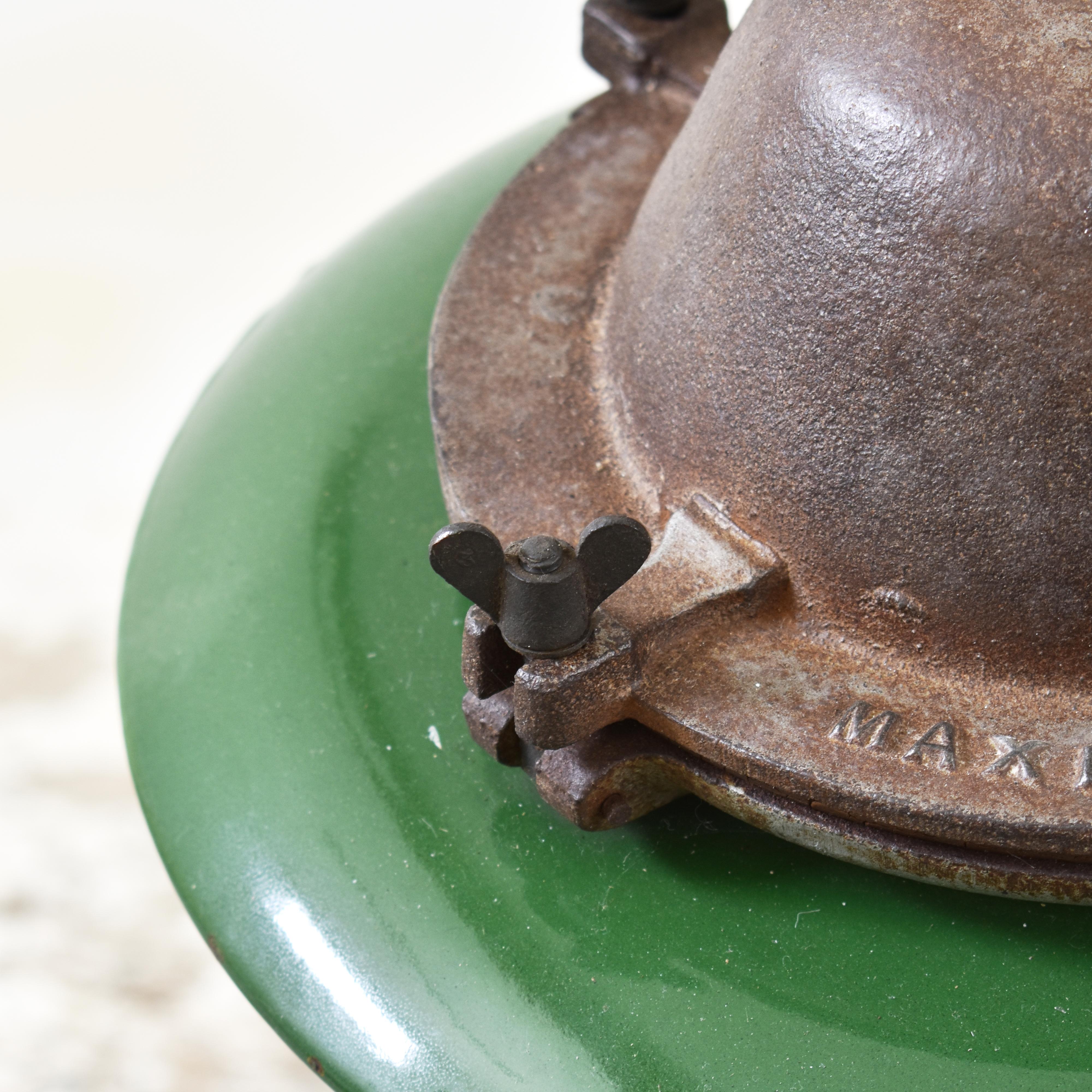Antike Vintage Industrial Cast Emaille Pendelleuchte Küche (Britisch) im Angebot