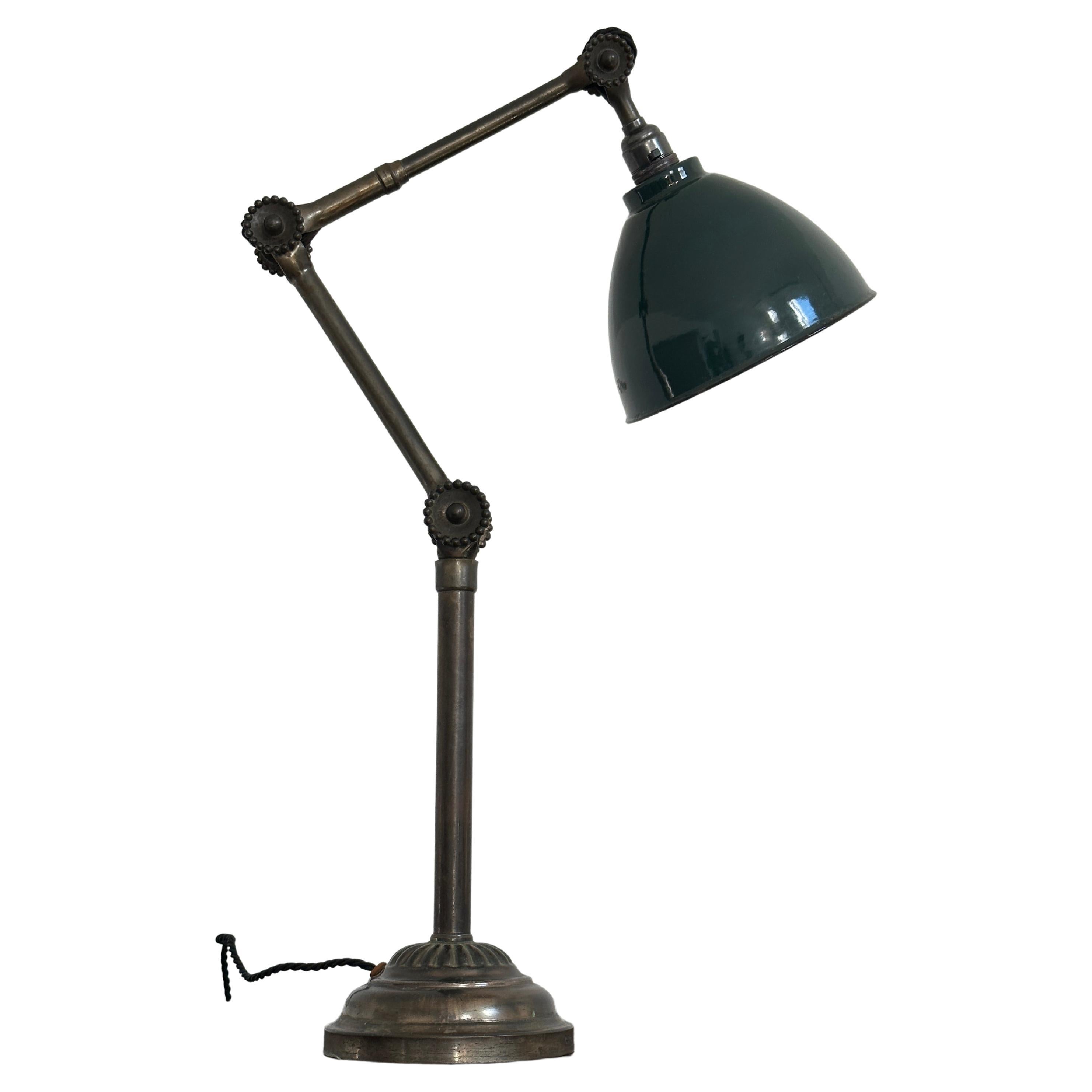 Antike Vintage Industrial Dugdills Messing Tisch Schreibtisch Aufgabe Fabrik Lampe Licht im Angebot