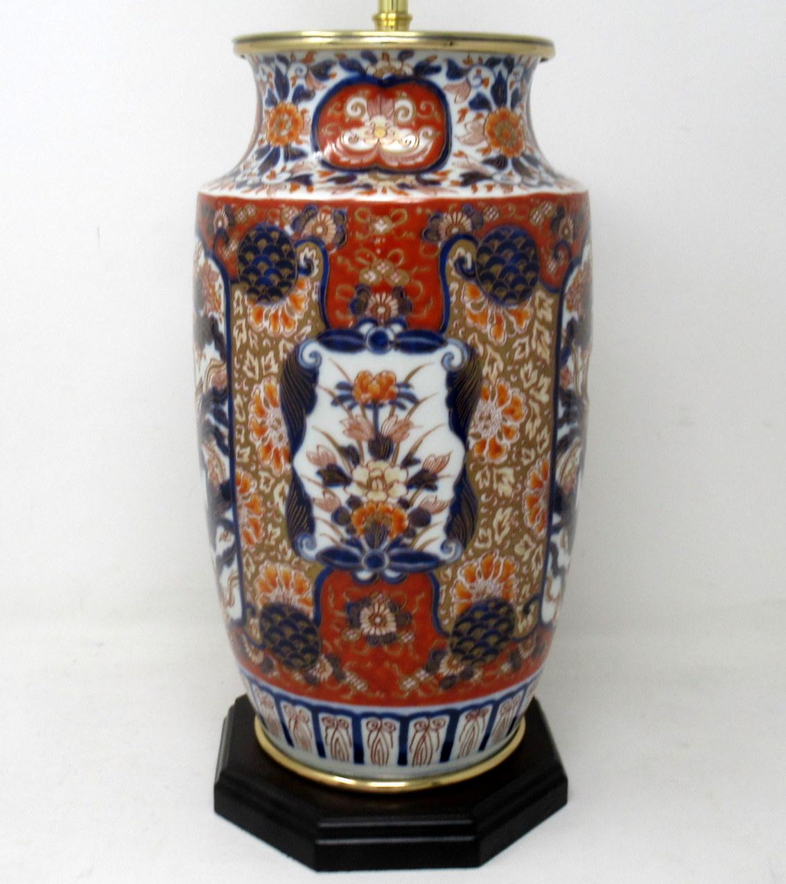 Antique Vintage Japanese Chinese Imari Porcelain Ormolu Table Lamp Blue Red Gilt In Good Condition In Dublin, Ireland