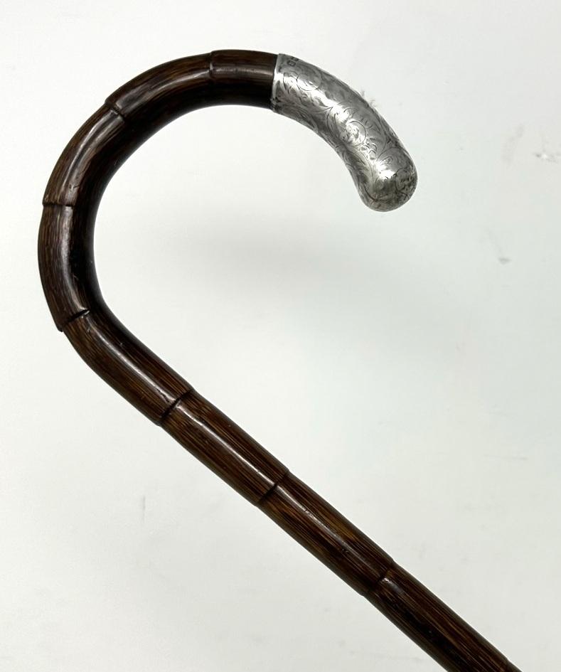 British Antique Vintage Lady's Gentleman's Walking Stick Sterling Silver Crook Handle  For Sale