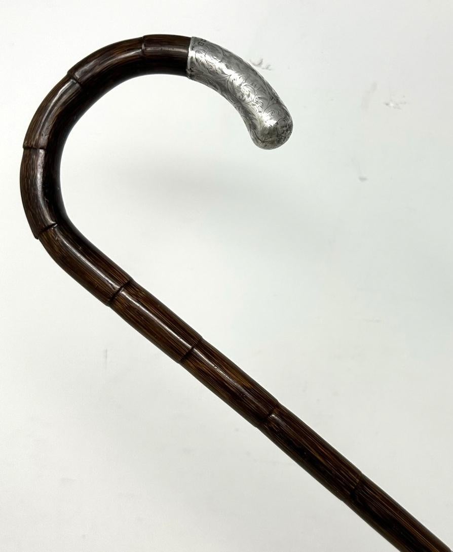 Carved Antique Vintage Lady's Gentleman's Walking Stick Sterling Silver Crook Handle  For Sale