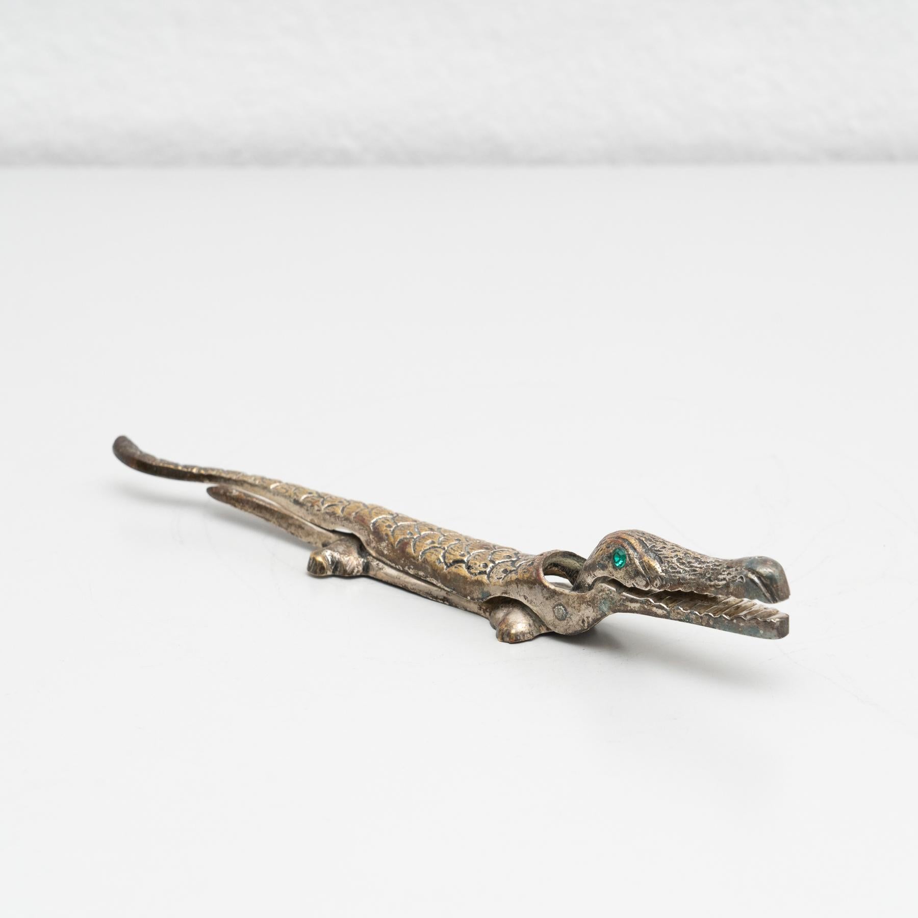 Mid-Century Modern Cravate vintage française en métal ancien en forme de crocodile en vente
