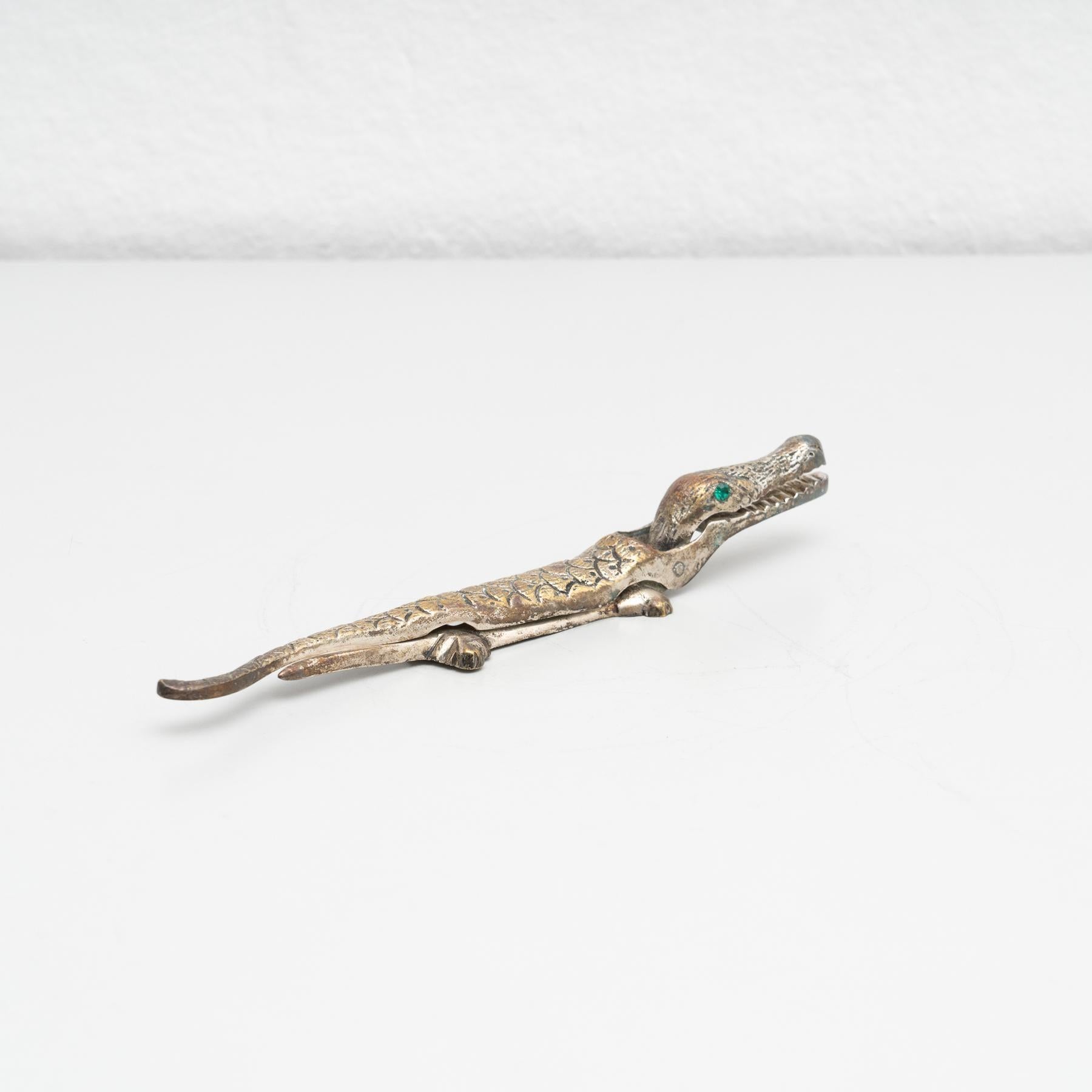 Cascanueces Antiguo Vintage French de Metal en Forma de Cocodrilo en venta 3