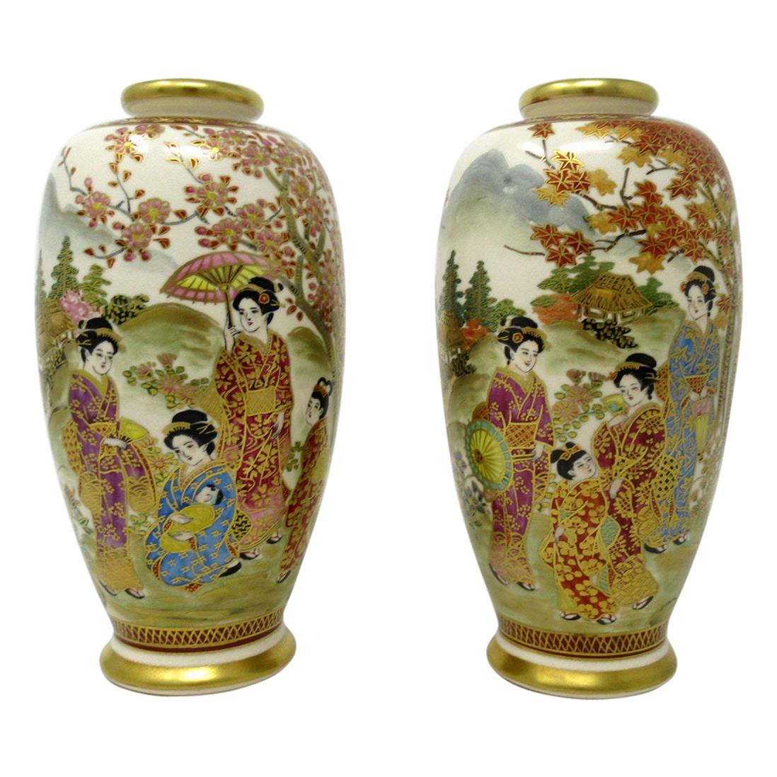 Antique Vintage Pair Japanese Hand Painted Gilt Vases Meiji Period Japan Figures