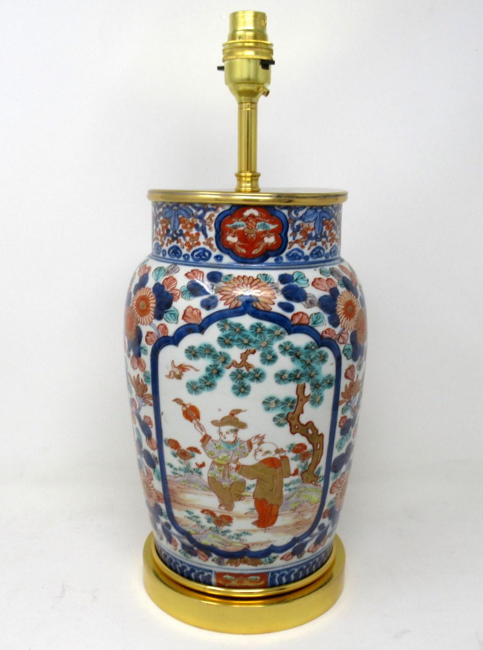 Chinese Antique Vintage Pair of Imari Porcelain Ormolu Table Lamps Cobalt Blue Red