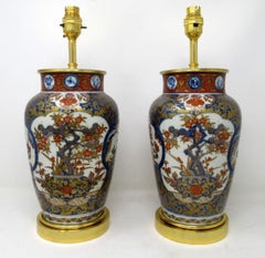 Antique Vintage Pair of Japanese Imari Porcelain Ormolu Lamps Cobalt Blue Red