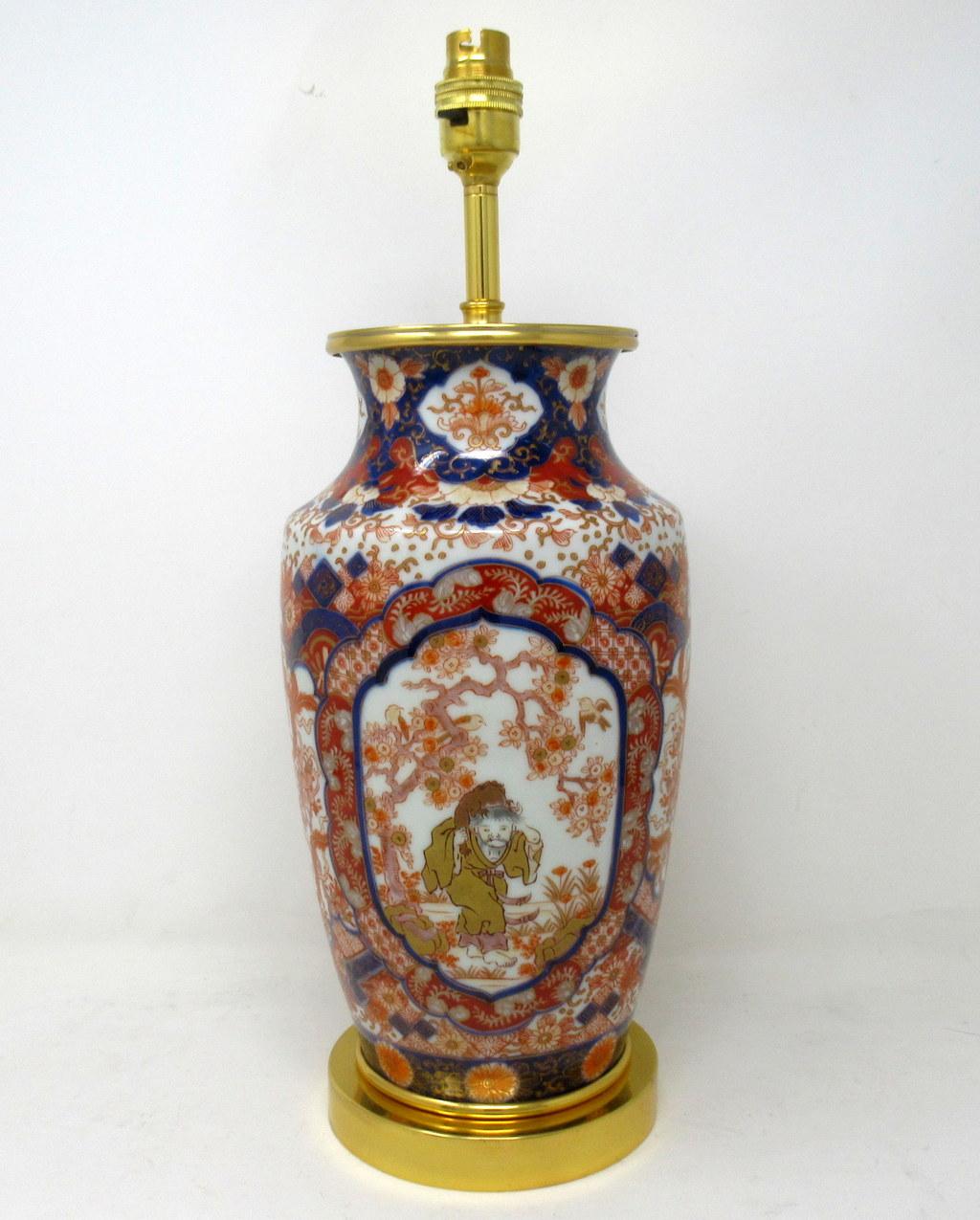 Early Victorian Antique Vintage Pair of Japanese Imari Porcelain Ormolu Lamps Cobalt Blue Red