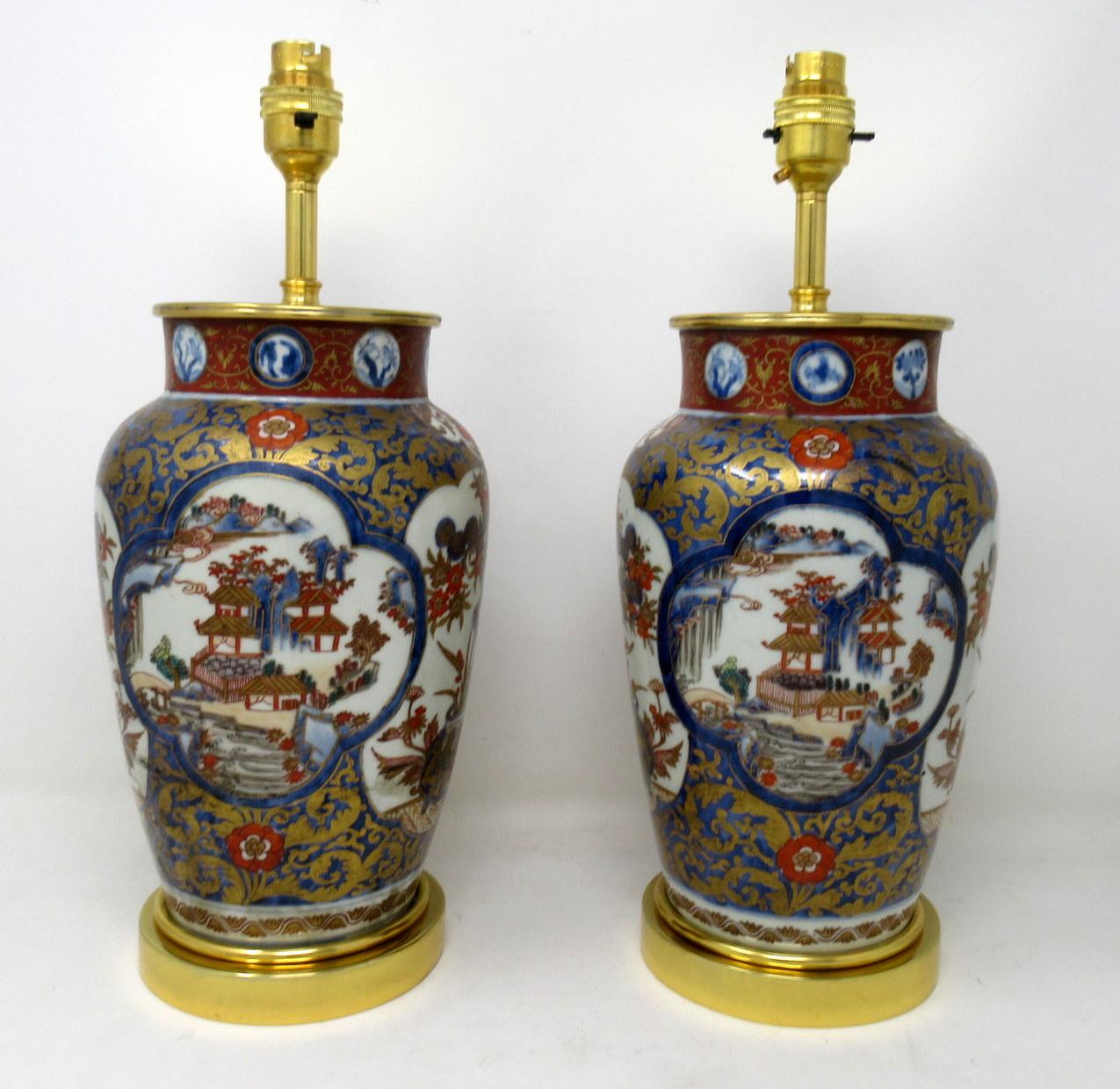 Early Victorian Antique Vintage Pair of Japanese Imari Porcelain Ormolu Lamps Cobalt Blue Red