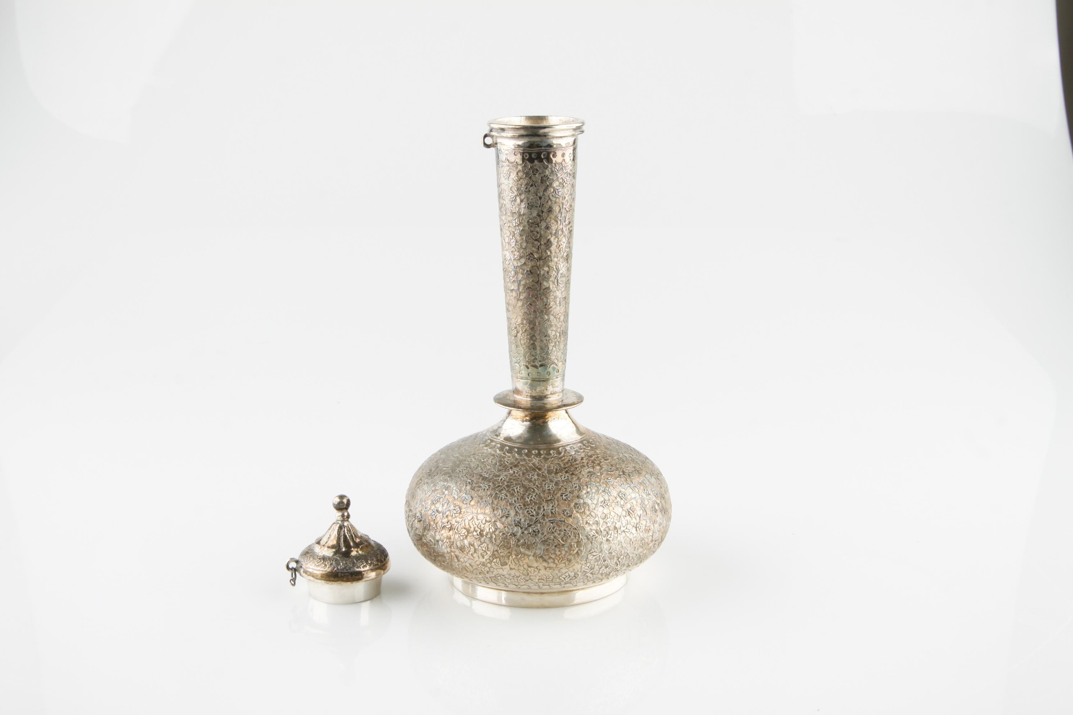 Antiker persischer Vintage-Dekanter aus 90er Silber mit 4 Kelchen und Tablett, Vintage für Damen oder Herren im Angebot
